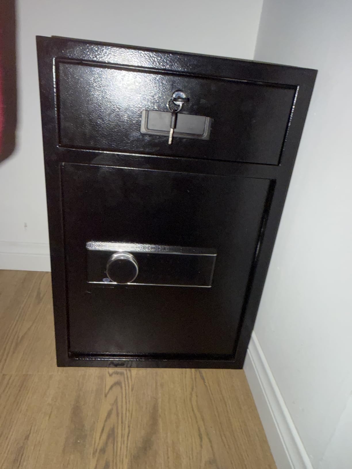 KAER 8.6 Cuft Extra Large Dual Door Safe | Store Laptops and Files Upright | Hidden Bottom Lock Box for Passports and Heirlooms | 7 Deadbolts, Felt-Lined, Fireproof Bag | 17.7x15.7x35.4 in, 77.7 lbs customer photo 2