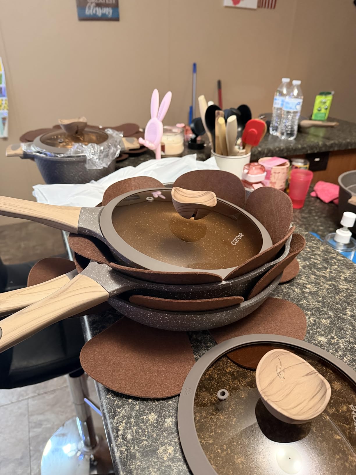 CAROTE 26PCS Pots and Pans Set Non Stick, Cookware Set Pots and Pans Induction Cook Ware, Nonstick Kitchen Cooking, PFOA Free customer photo 2