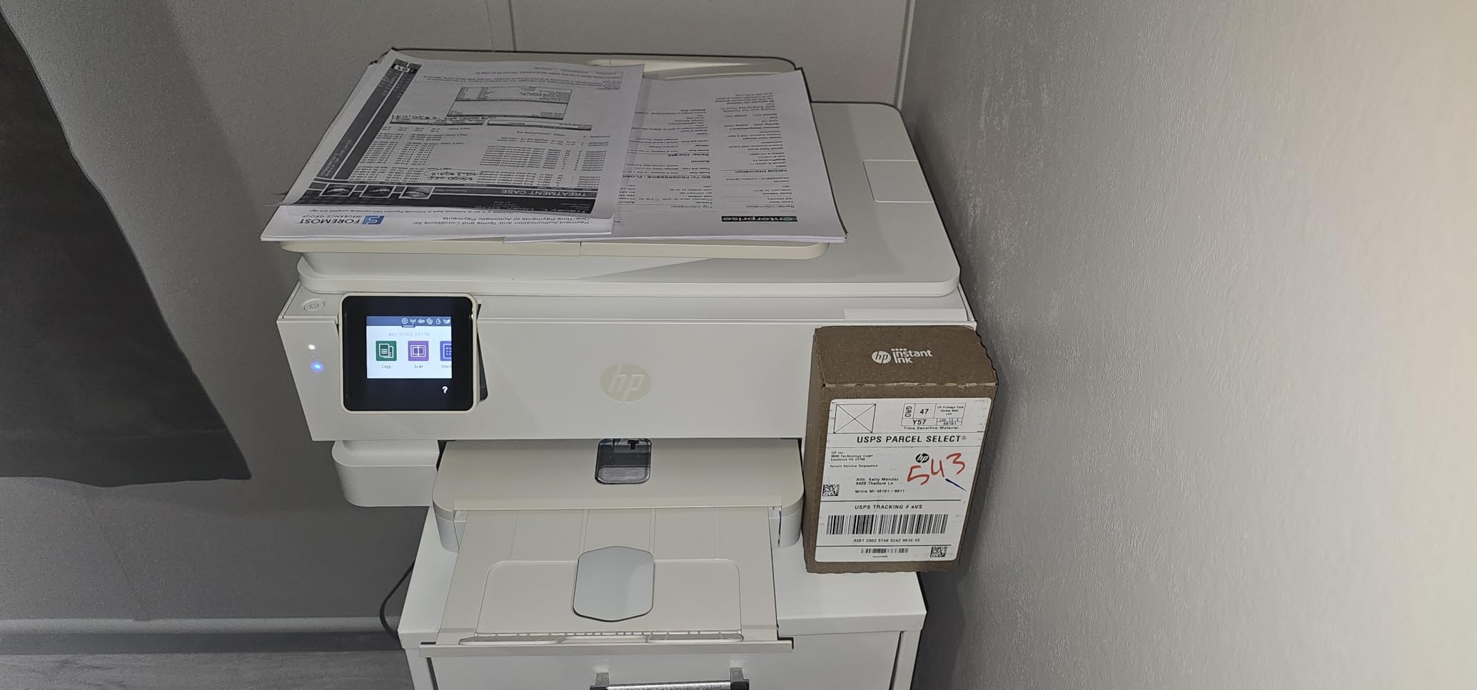 HP Envy Photo 7975 Wireless Color Inkjet Photo Printer, Print, Scan, Copy, Easy Setup, Mobile Printing, Best-for-Home, AI-Enabled (B63K3A) customer photo 1