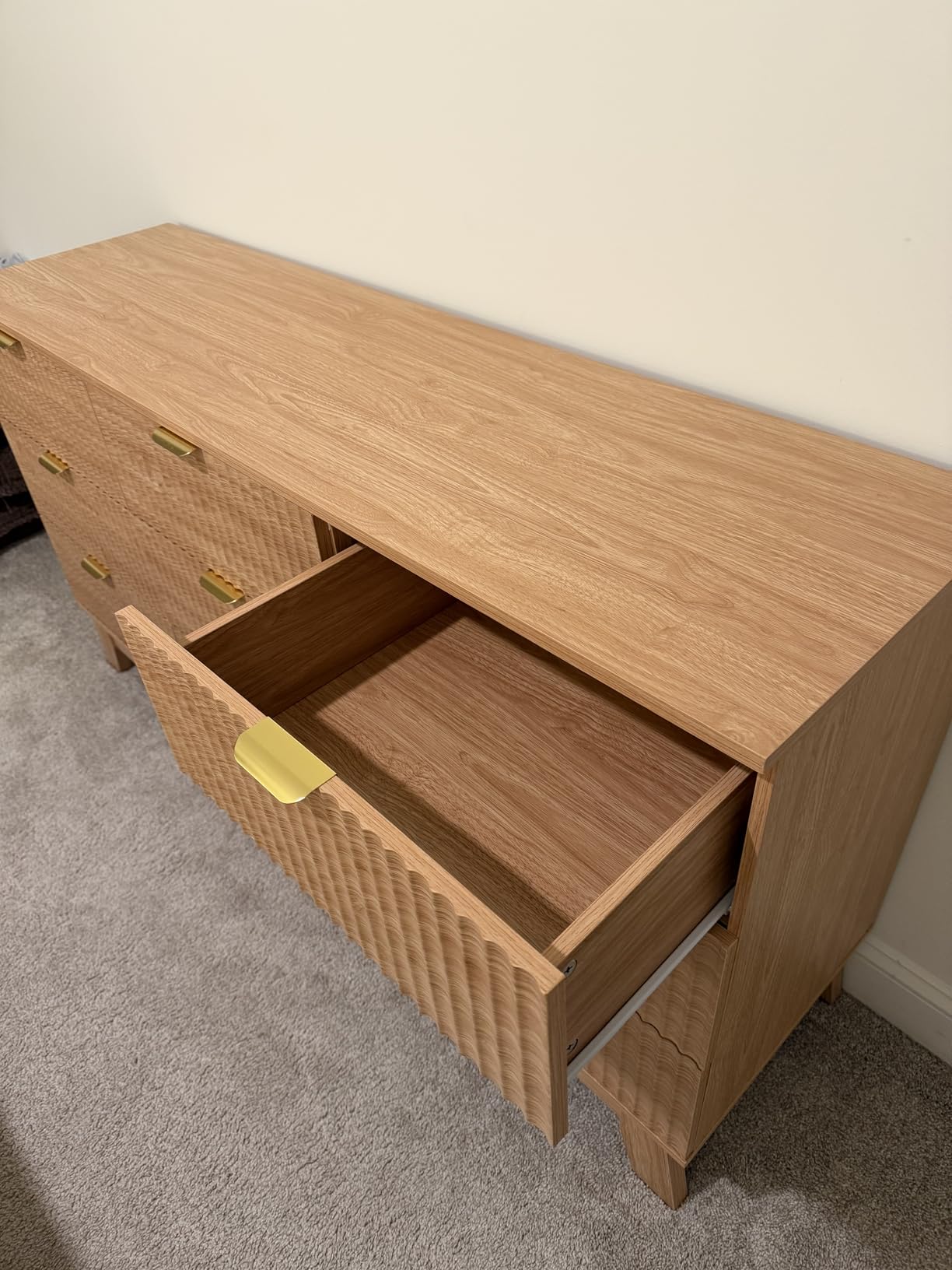 Fluted Dresser for Bedroom with 6 Drawers, 46