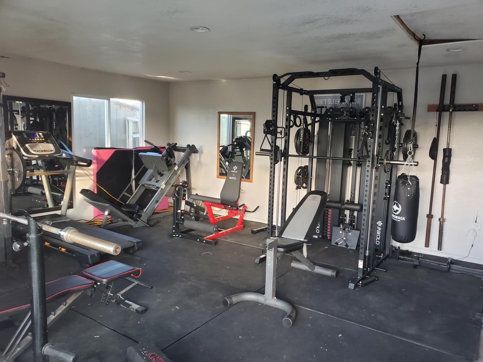 Mikolo Smith Machine with Weight Stack, Power Cage Home Gym System with LAT Pulldown & Cable Crossover, Multi-Functional Trainer with Dual Pulley System customer photo 2