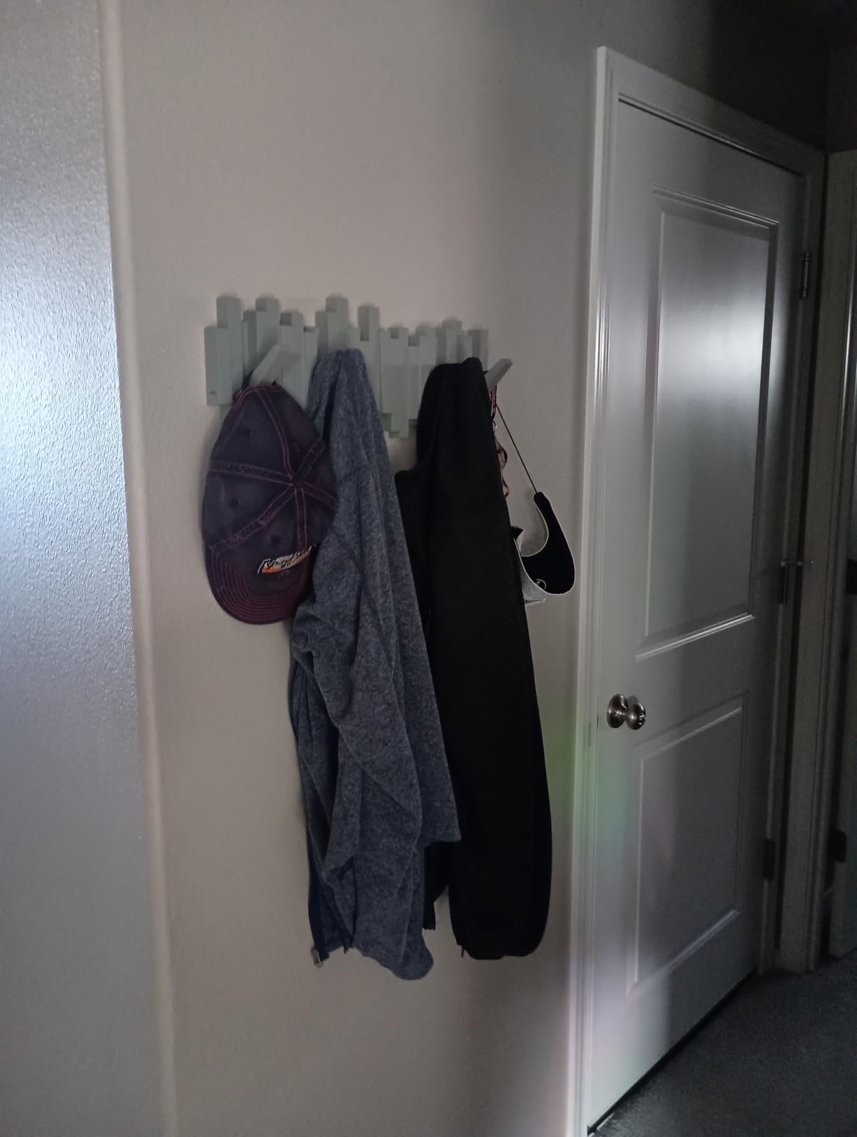 Umbra Sticks Wall-Mounted Coat Rack Rail Hook with 8 Retractable Pegs - Modern, Space-Saving Storage Organizer, Black customer photo 2
