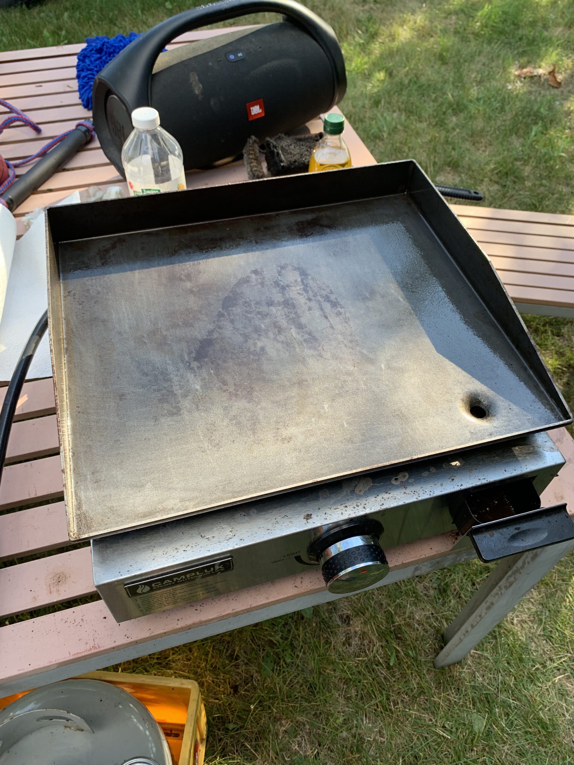 CAMPLUX Propane Griddle Flat Top, 3-Burner Gas Griddle with 3mm Thick Non-Deformable Plate & Ceramic Non-Stick Coating, 33,000 BTU Outdoor Cooking Station with Wheels and Side Shelves for Camping customer photo 1