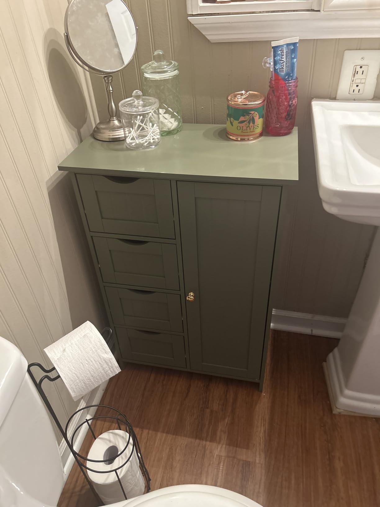 VASAGLE Floor Storage Cabinet, Shaker Cabinet with 2 Adjustable Shelves, 4 Doors, Tall Freestanding Organizer Unit, for Kitchen Bathroom Living Room, Cloud White customer photo 1