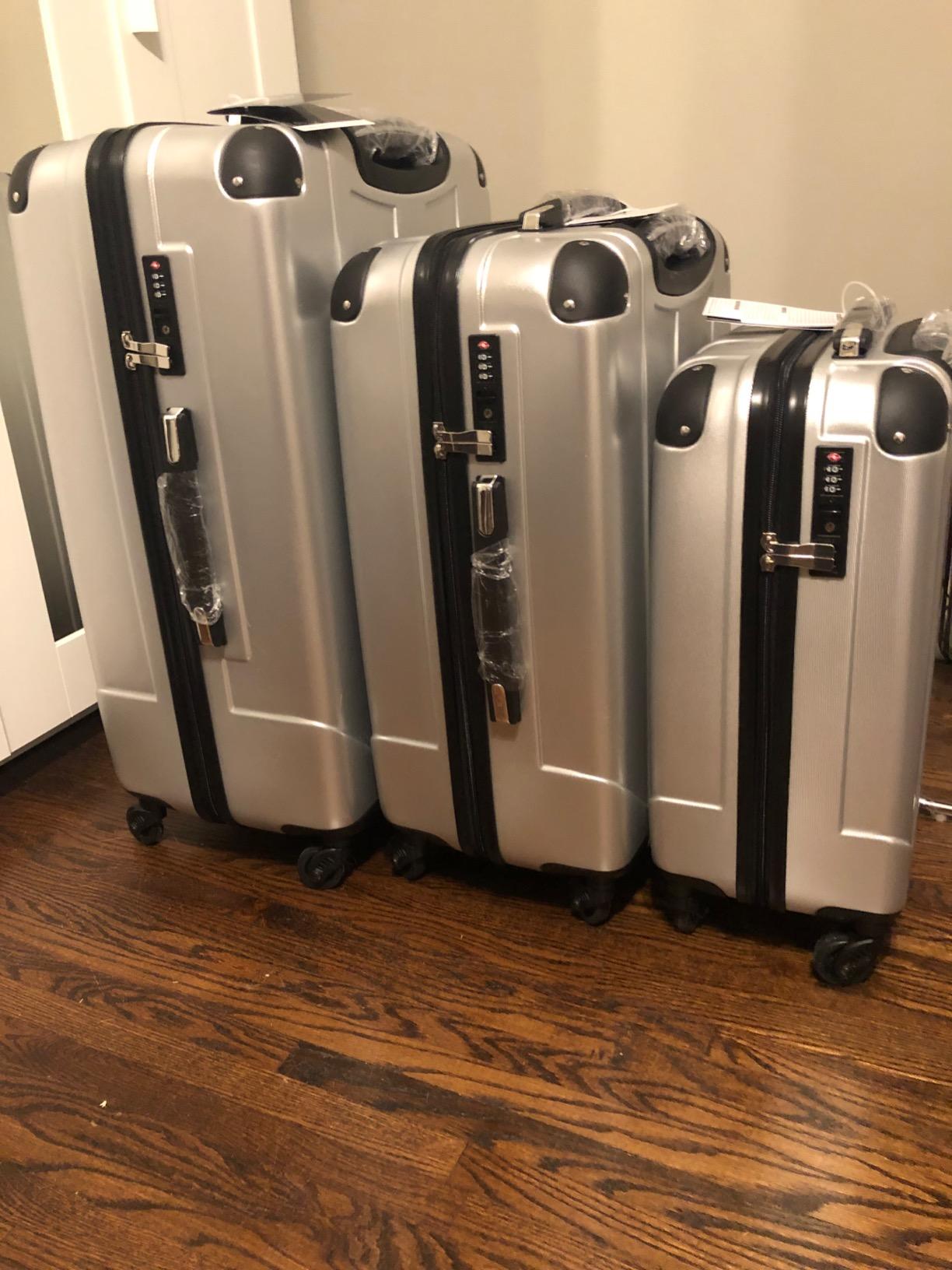 Merax Softside Luggage Set, 5 Piece Expandable Travel Suitcase Set with Spinner Wheels and TSA Lock,22