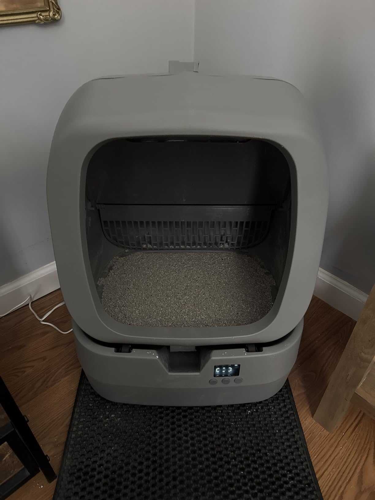 UPFAS Automatic Cat Litter Box Self Cleaning - APP Control - Weight Monitoring - Ultra-Quiet, Medium Cats and Kittens Litter Box, Safe Anti-Pinch, Grey customer photo 2