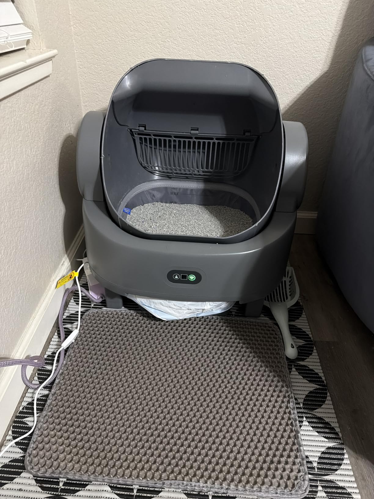 Automatic Litter Box, Open Top Large Self Cleaning Cat Litter Box for Multiple Cats, with APP Control/Multiple Safety Sensors/Trash Bag/Litter Mat, Cat Box Automatic Cleaning customer photo 1