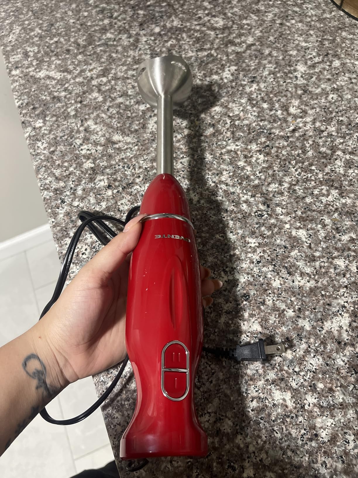 OVENTE Immersion Hand Blender, 300W Electric Handheld Stick Mixer with 2 Mixing Speeds and Stainless Steel Blades for Smoothies, Purees & Baby Food, Red HS560R customer photo 2