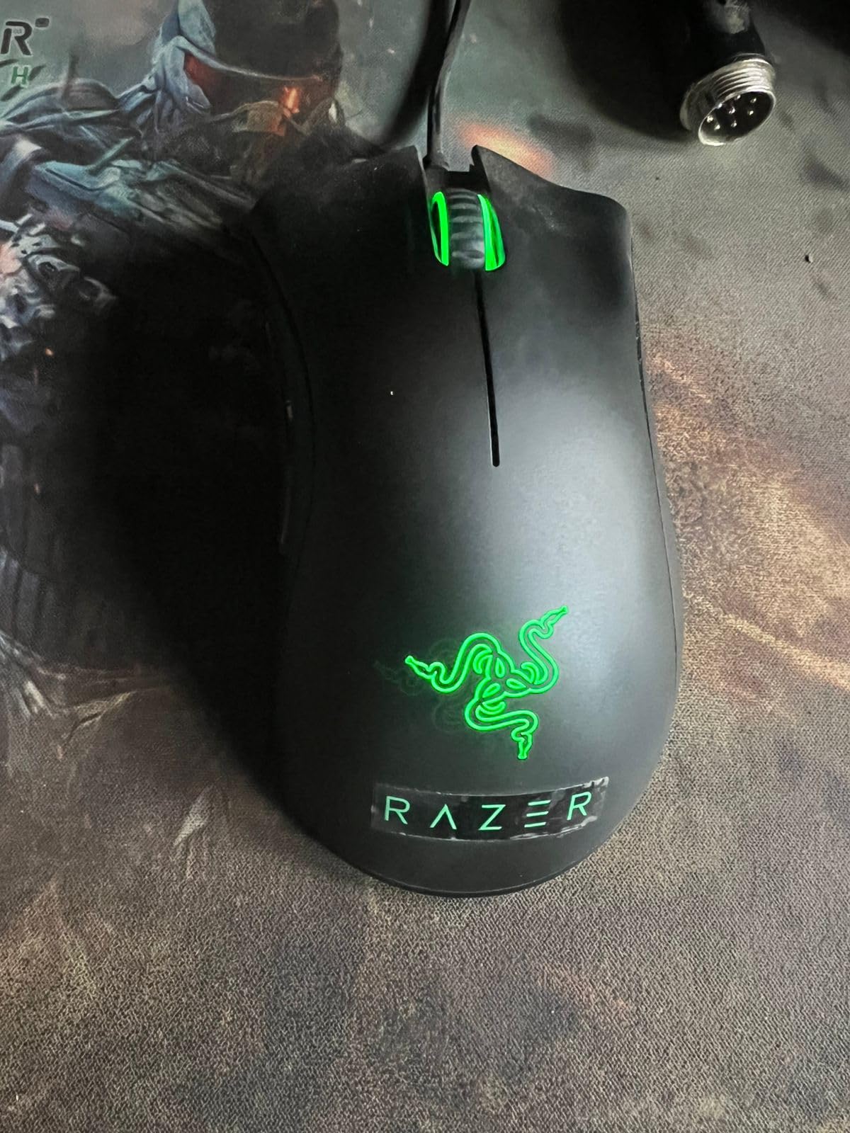 Razer DeathAdder Essential Ergonomic Wired Gaming Mouse, Black customer photo 2