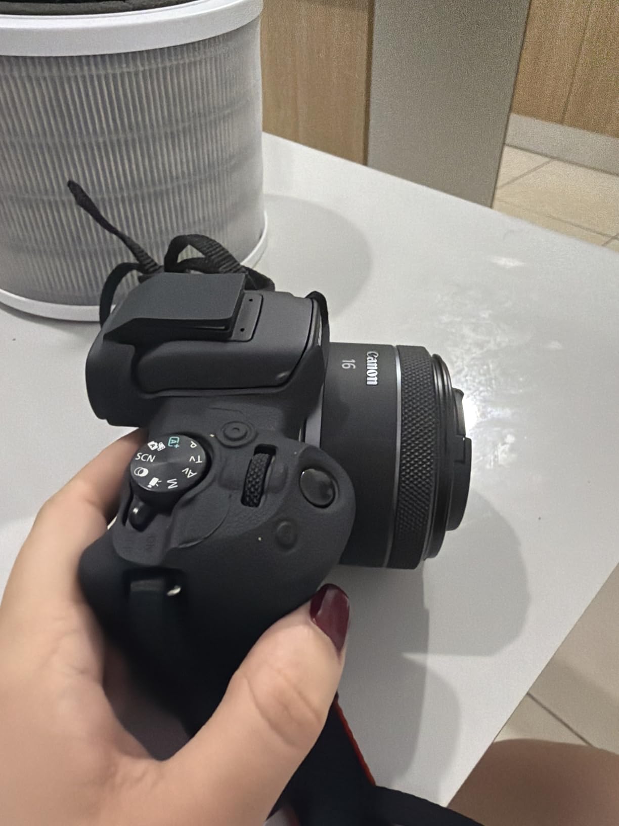 Canon RF16mm F2.8 STM Lens, Ultra Wide-Angle Prime, Compatible with EOS R Series customer photo 2