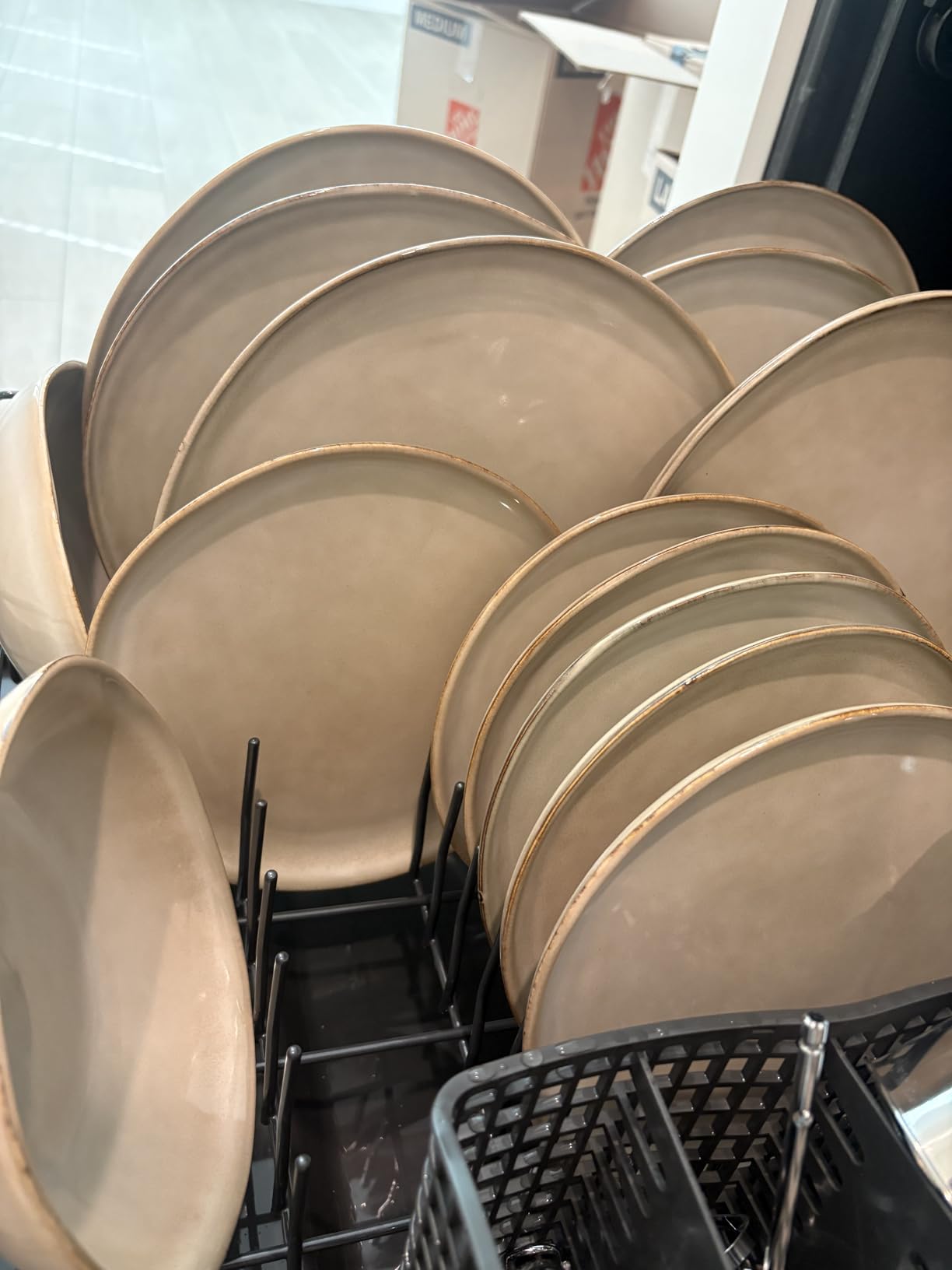 AmorArc Ceramic Dinnerware Sets, Handmade Reactive Glaze Stoneware Plates and Bowls Sets, Highly Scratch Resistant, Dishwasher & Microwave Safe Dishes Set, Service for 8 (24pc) customer photo 1