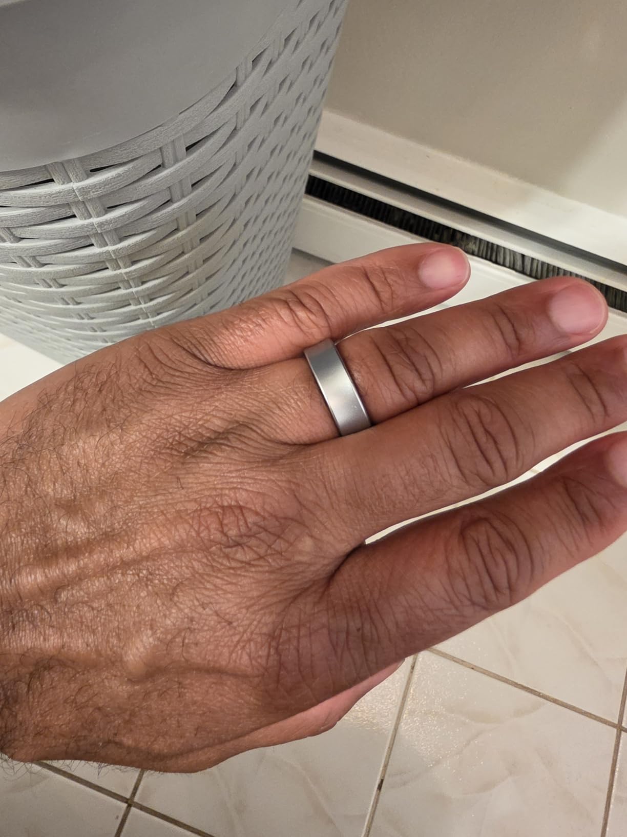 SAMSUNG Galaxy Ring, AI Smart Ring, Size First w/Sizing Kit, No App Subscription, Fitness Monitor, Sleep Tracker, Up to 7-Day Battery, Size 10, Titanium Silver [US Version, 1Yr Manufacturer Warranty] customer photo 1