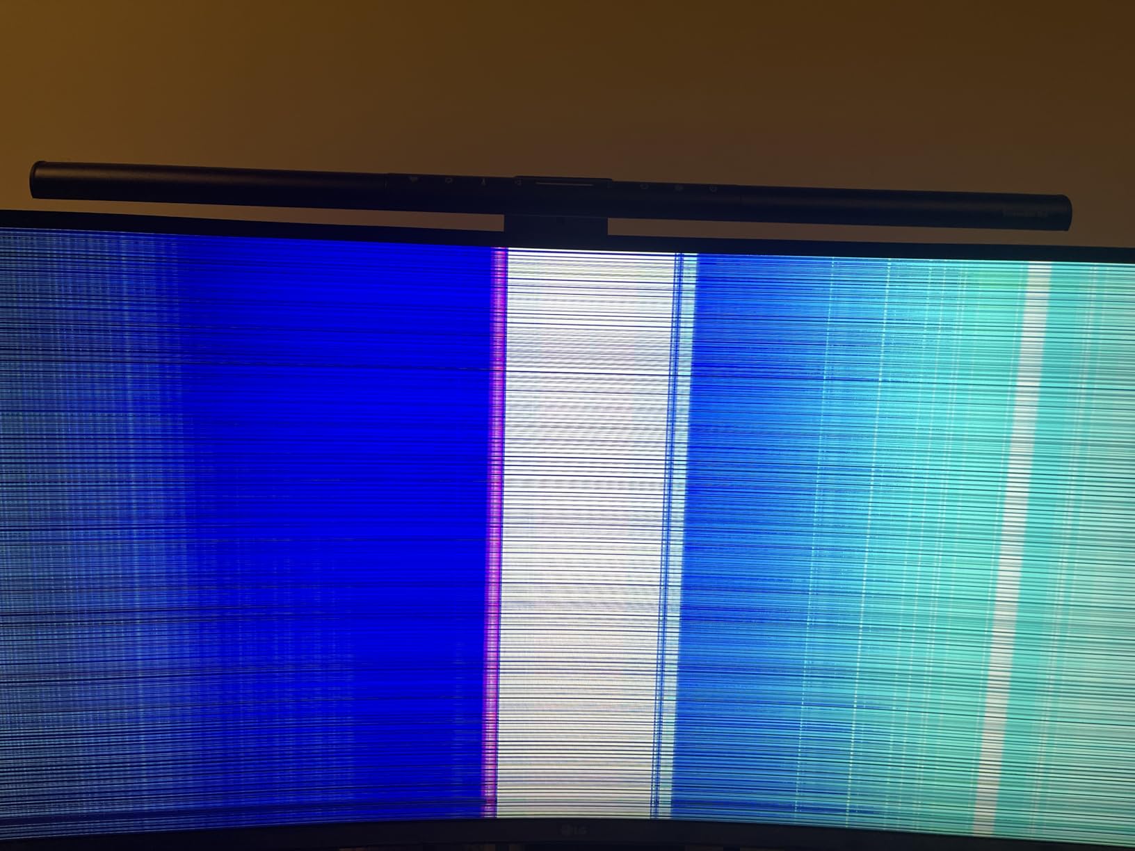 LG 34WR55QK UltraWide customer photo 1