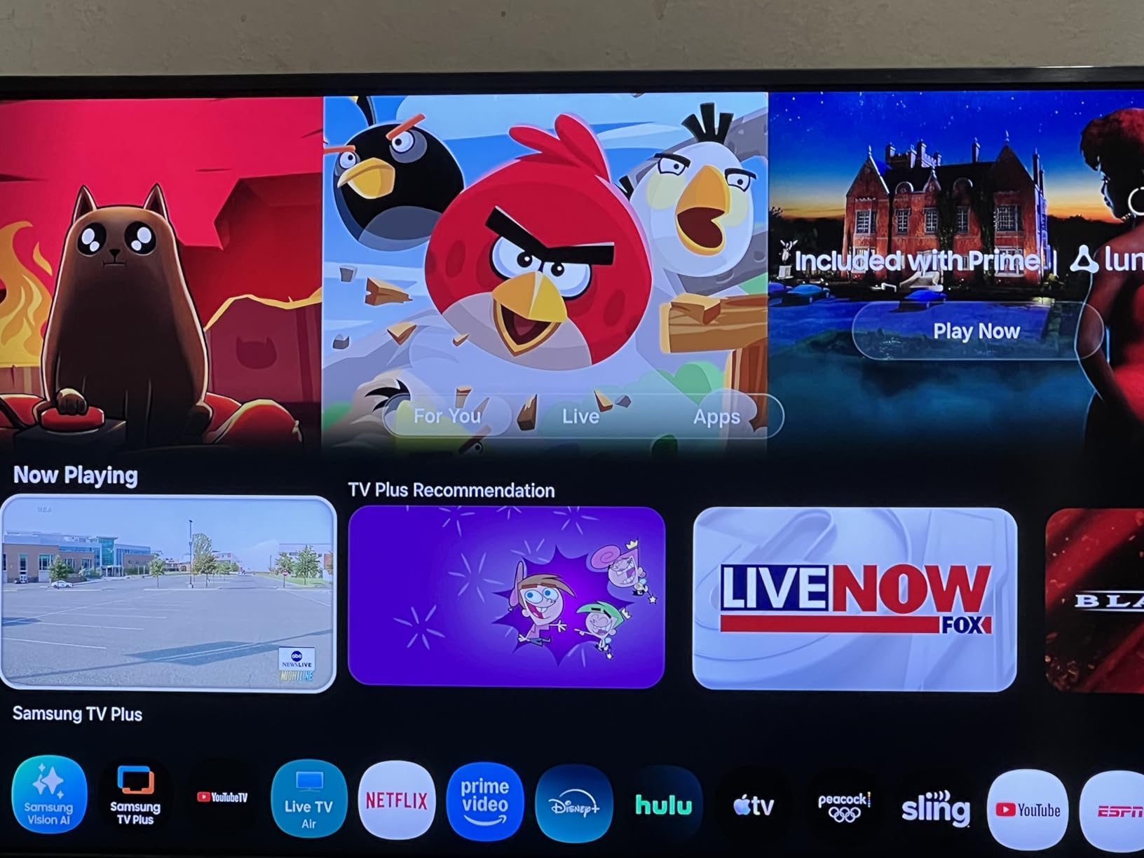 Samsung 43-Inch Class QLED Q8F 4K UHD Smart TV (2025 Model) Q4 AI Processor, 100% Color Volume with Quantum Dot, AirSlim Design, Endless Free Content, Samsung Vision AI, Alexa Built-in customer photo 2