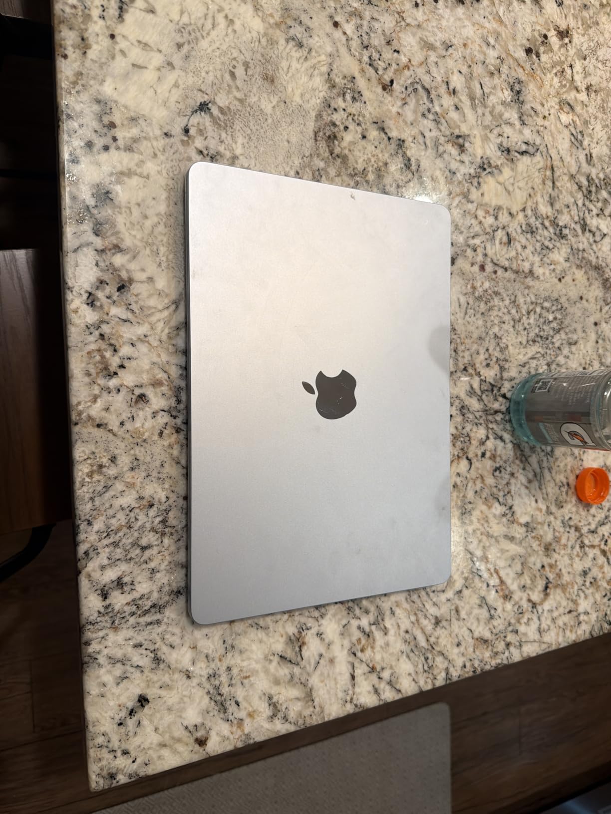 2025 MacBook Air 13-inch Laptop with M4 chip: Built for Apple Intelligence, 13.6-inch Liquid Retina Display, 16GB Unified Memory, 256GB SSD Storage, 12MP Center Stage Camera, Touch ID; Midnight customer photo 1