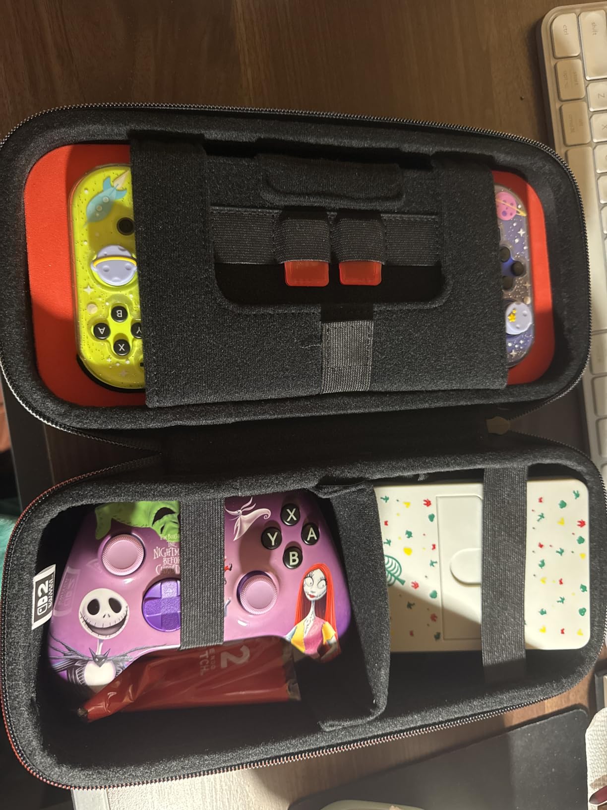 Game Traveler Deluxe Case customer photo 1