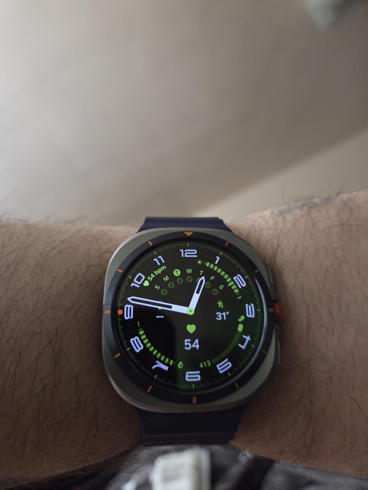 Samsung Galaxy Watch Ultra (2025) 47mm LTE Smartwatch, Titanium Casing, Advanced Sleep Coaching, Running Coach, Heart Rate Tracking, GPS, Titanium Blue (Renewed) customer photo 1