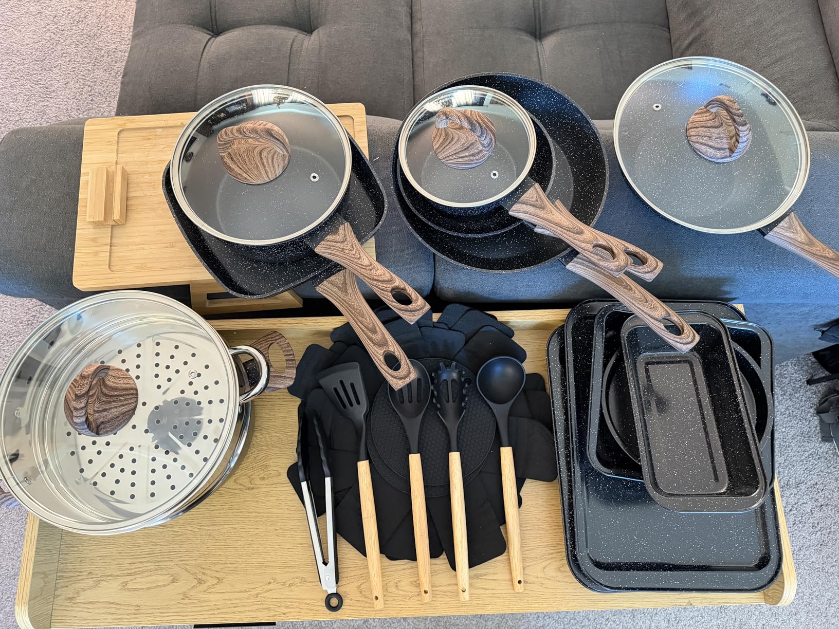 Pots and Pans Set Non Stick, 31 Piece Kitchen Induction Cookware & Bakeware Set, Nonstick Kitchen Cooking Pans Set with Frying Pans Set Grill Pan Saucepan Baking Sheet & Utensils, PFOA Free customer photo 2