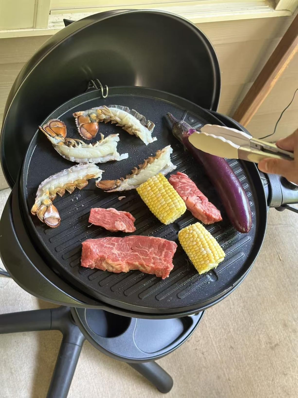 Electric Grill, Techwood 2-in-1 Portable Indoor/Outdoor Grill, 1750W Removable Stand Grill with Nonstick Plate, Electric Griddle for Camping, Patio & Backyard, Stand/Tabletop Options for Cookouts customer photo 2