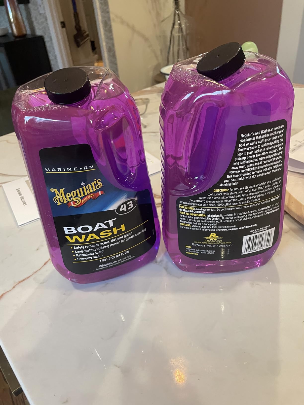 Meguiar's M43 Marine/RV Boat Wash, pH-Balanced Boat/RV Wash for Protecting Fiberglass and Gel Coat, Streak-Free Shine that Keeps Surfaces Clean and Protected, 64 Oz customer photo 1