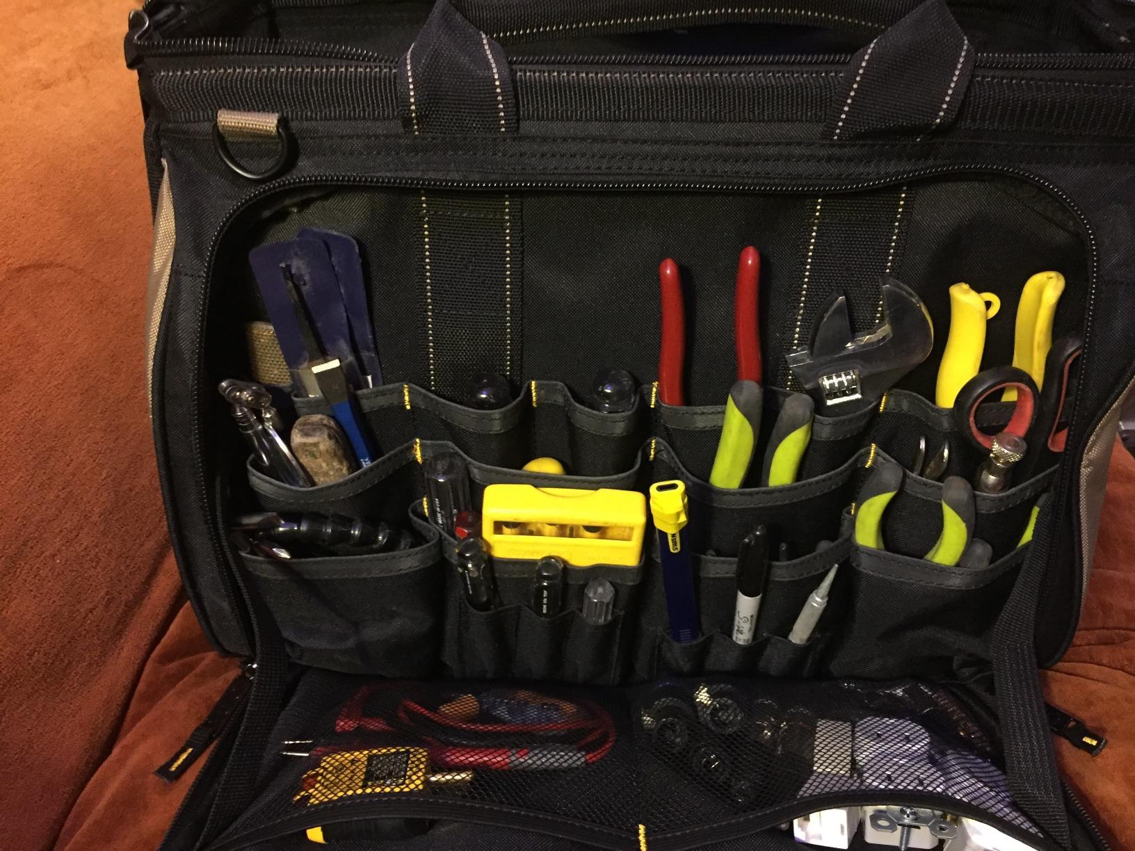 Custom Leathercraft 1539 Multi-Compartment 50 Pocket Tool Bag customer photo 2