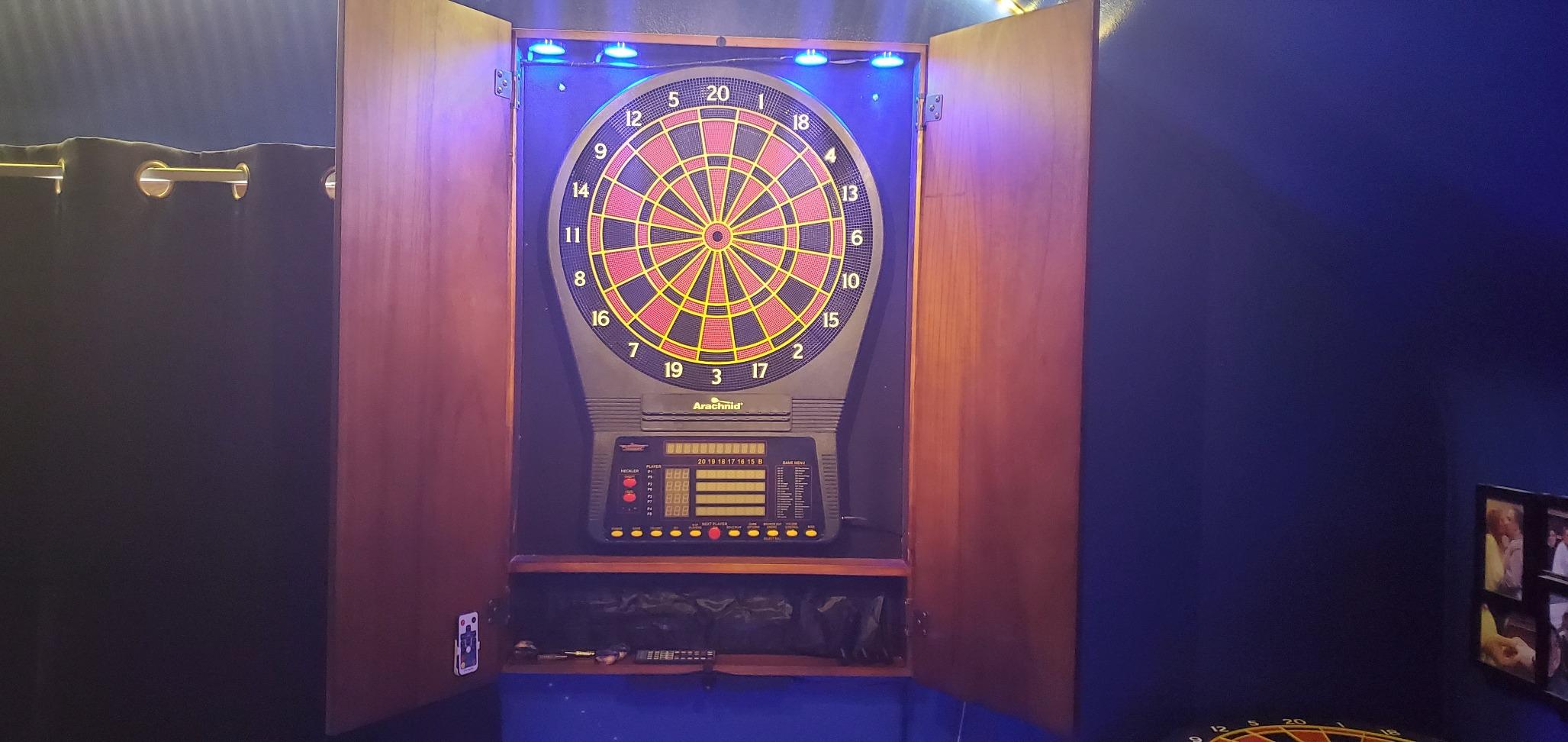 Arachnid Cricket Pro Tournament-Quality Electronic Dartboard up to 40 Games and 315 Variations (Including Popular Cricket Modes) customer photo 2