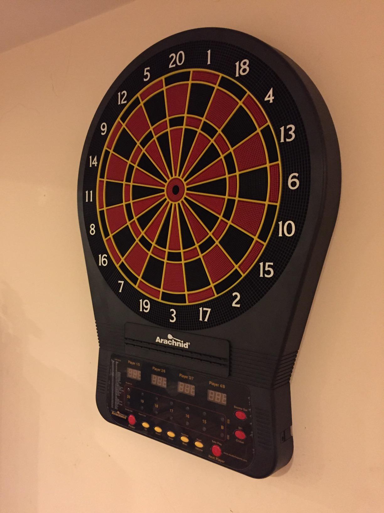 Arachnid Cricket Pro Tournament-Quality Electronic Dartboard up to 40 Games and 315 Variations (Including Popular Cricket Modes) customer photo 2