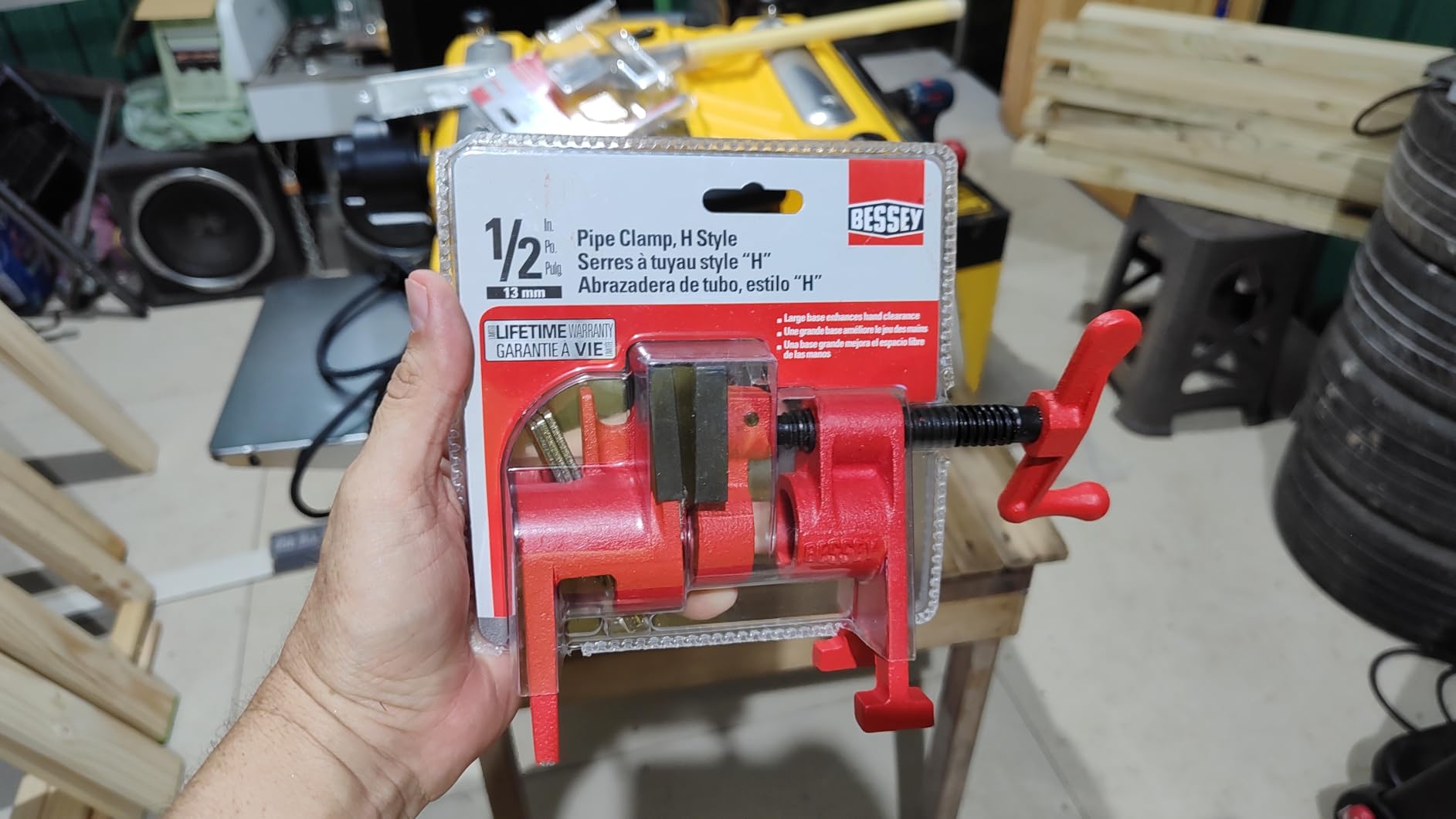 Bessey BPC-H34, 3/4-In. H Style Pipe Clamps - Incredibly Versatile, Easy To Assemble, Indispensable Workshop Clamp For Woodworking, Carpentry, Home Improvement, and DIY Projects customer photo 2