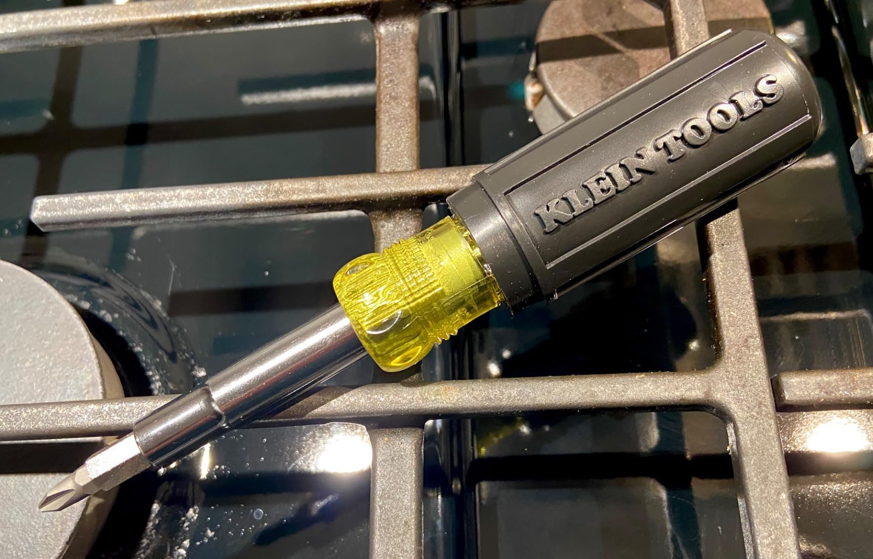 Klein Tools 32500 11-in-1 Screwdriver/Nut Driver Set, 8 Bits (Phillips, Slotted, Torx, Square), 3 Nut Driver Sizes customer photo 1
