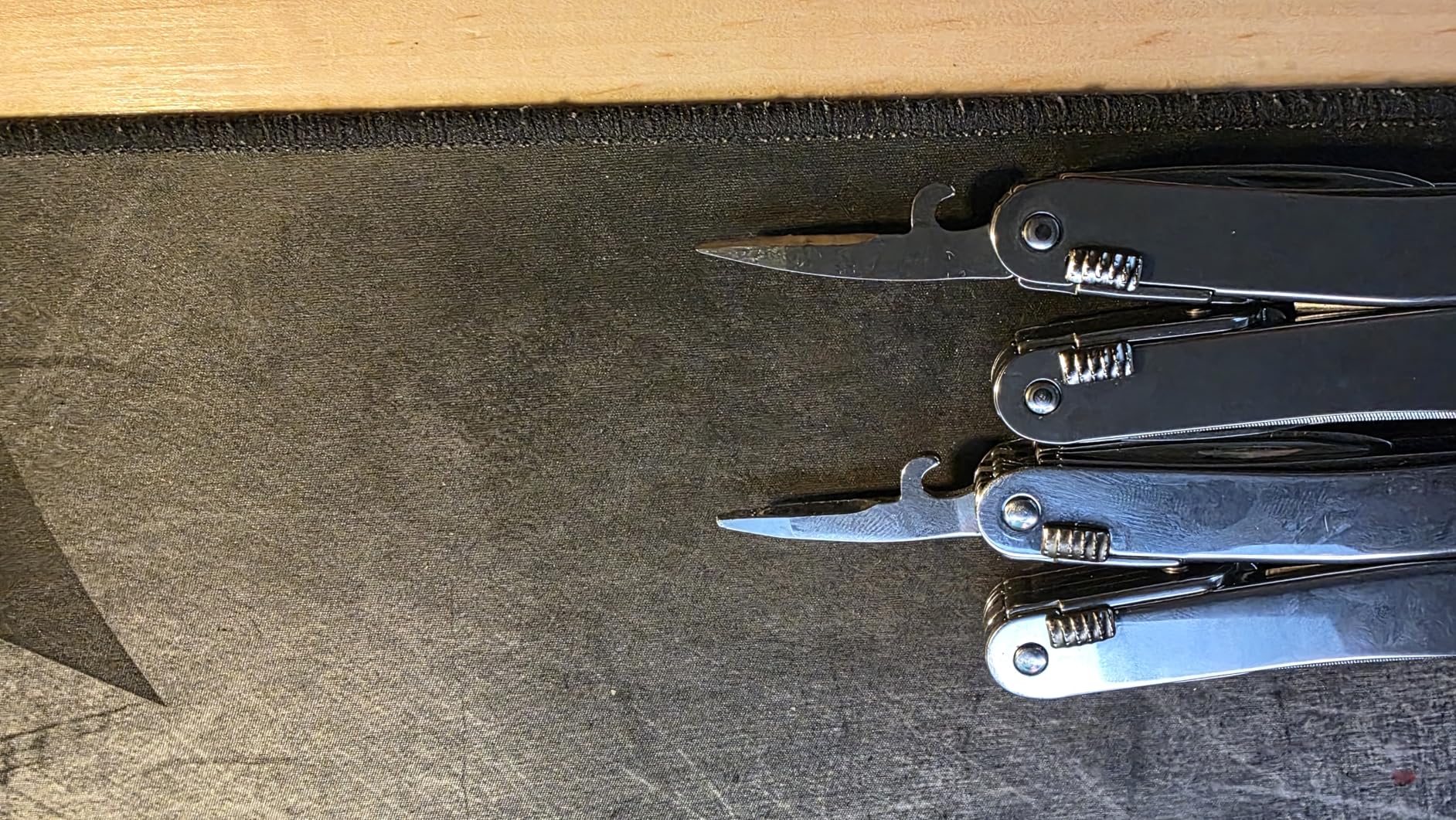 Victorinox Swiss Tool Spirit X Multi Tool, 24 Functions & Leather Pouch customer photo 1