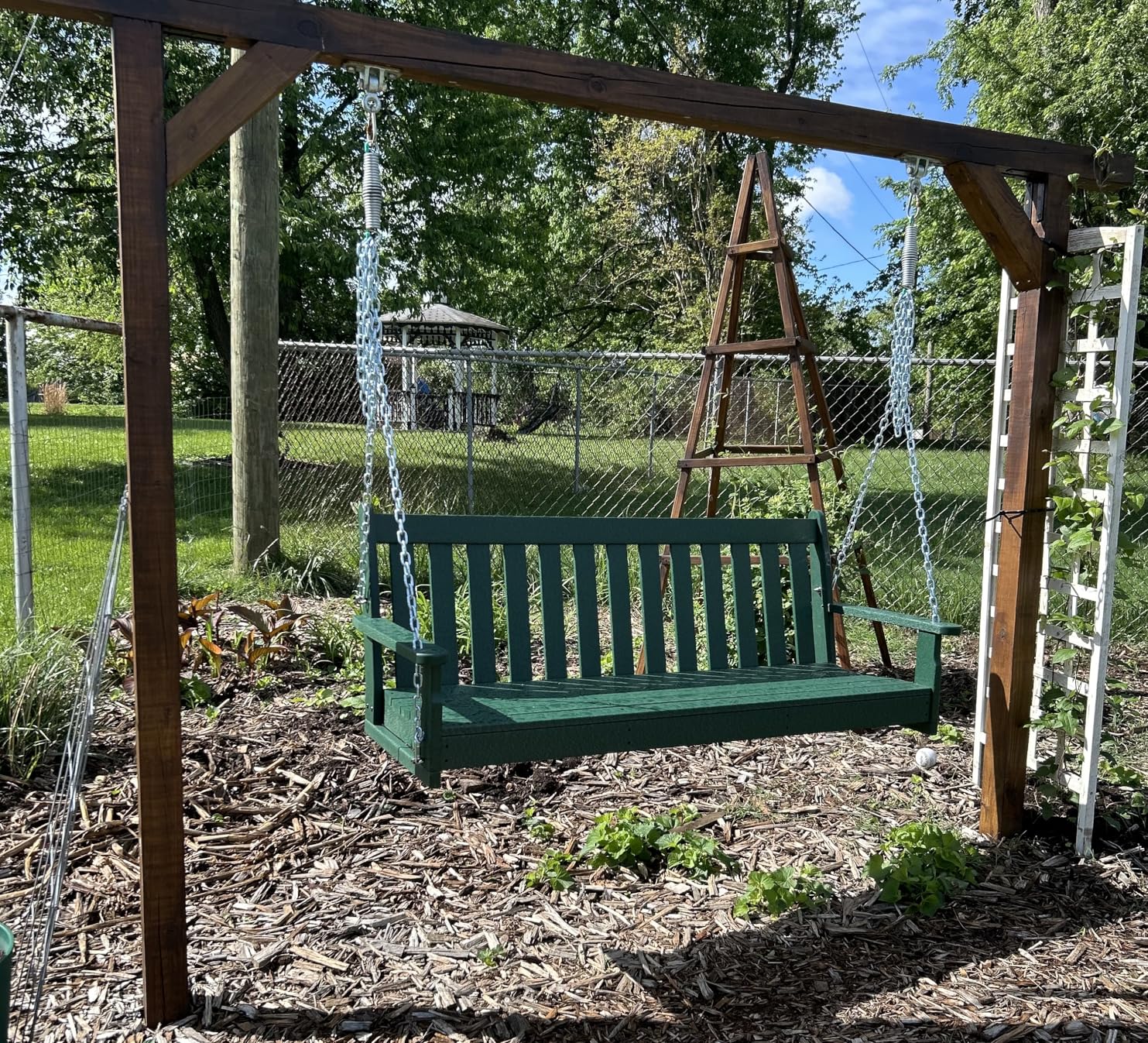 POLYWOOD Vineyard 5-Foot Porch Swing, Heavy Duty HDPE Outdoor Hanging Bench, Patio Swing for Adults Kids, Deck Garden Furniture, Green customer photo 2