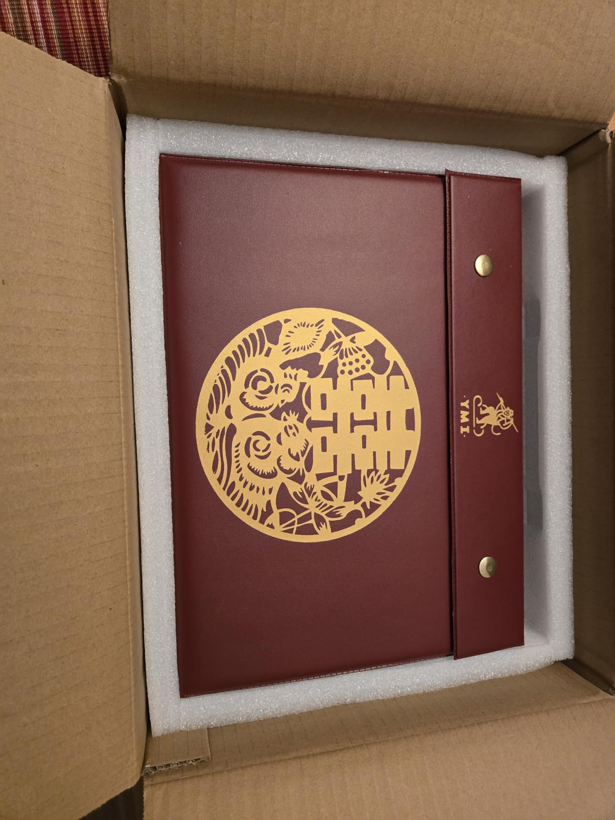 Yellow Mountain Imports Chinese Mahjong Set - Rouge Heritage - 146 Medium Tiles, Professional Set for Chinese-Style Play customer photo 1
