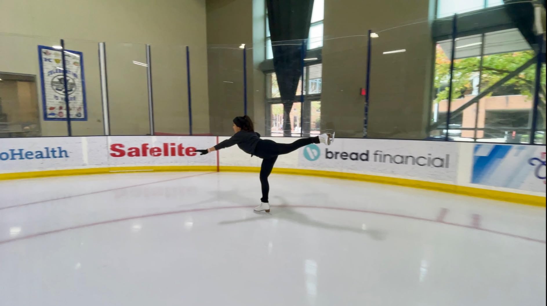 Jackson Ultima Artiste with Mark IV Blade - Womens/Girls/Mens/Boys Figure Ice Skates customer photo 1