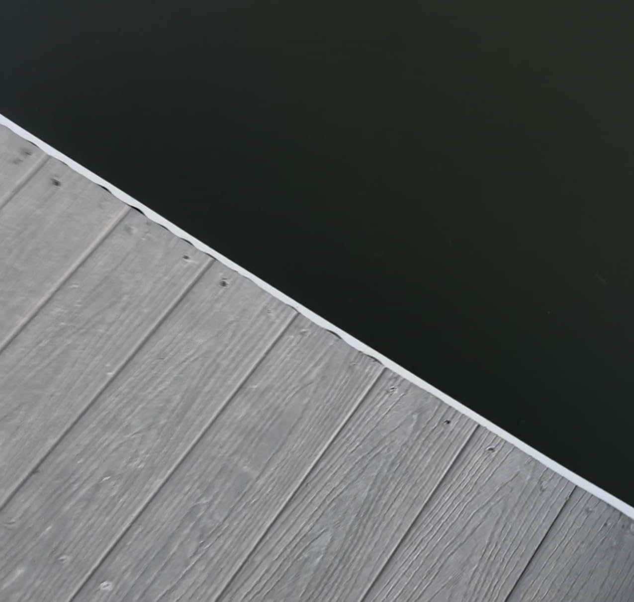 Taylor Made Commercial Dock Edging - Commercial P-Shape 10' Coil customer photo 1