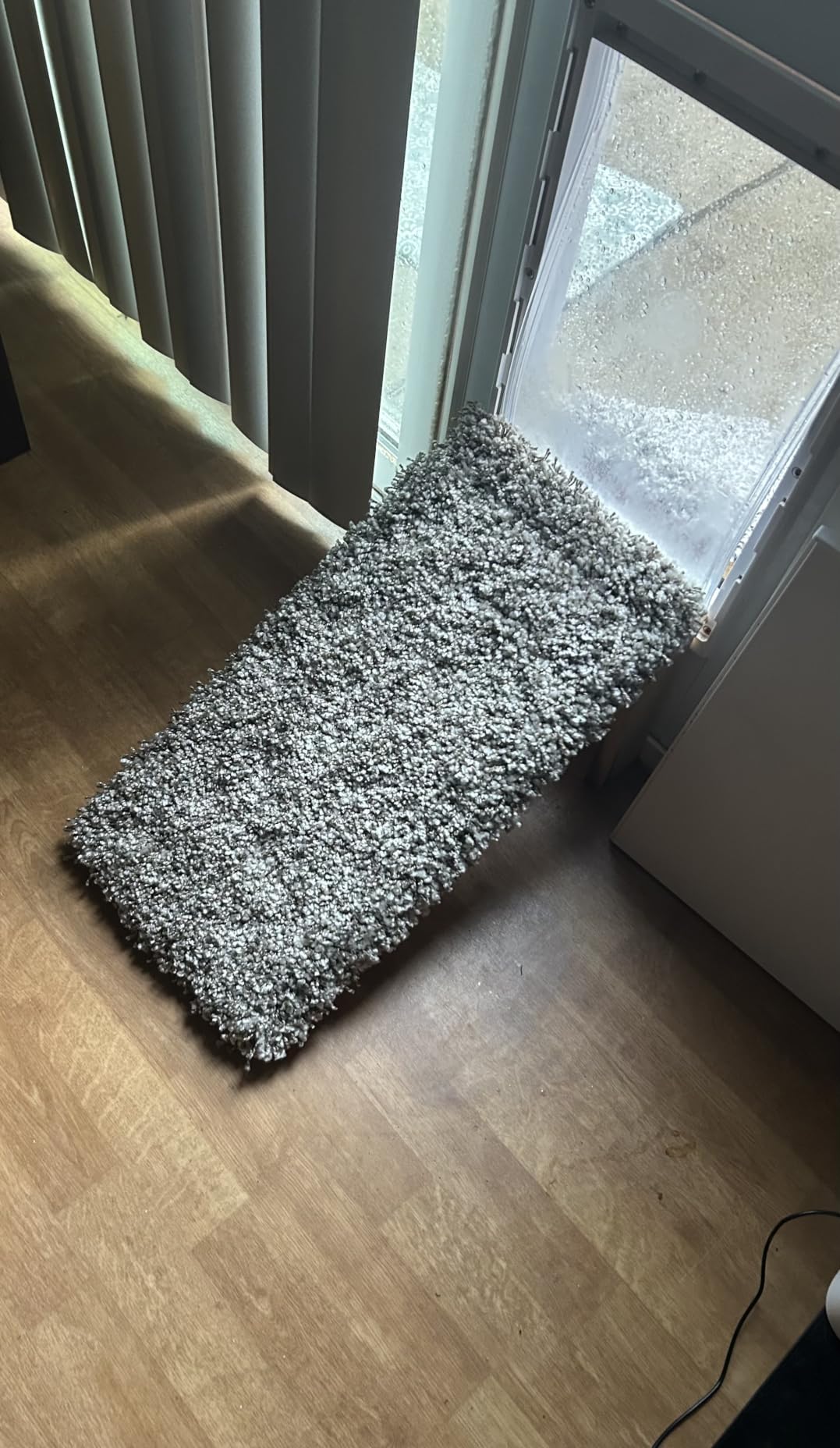 SAFAVIEH Milan Shag Collection Area Rug - 8'6