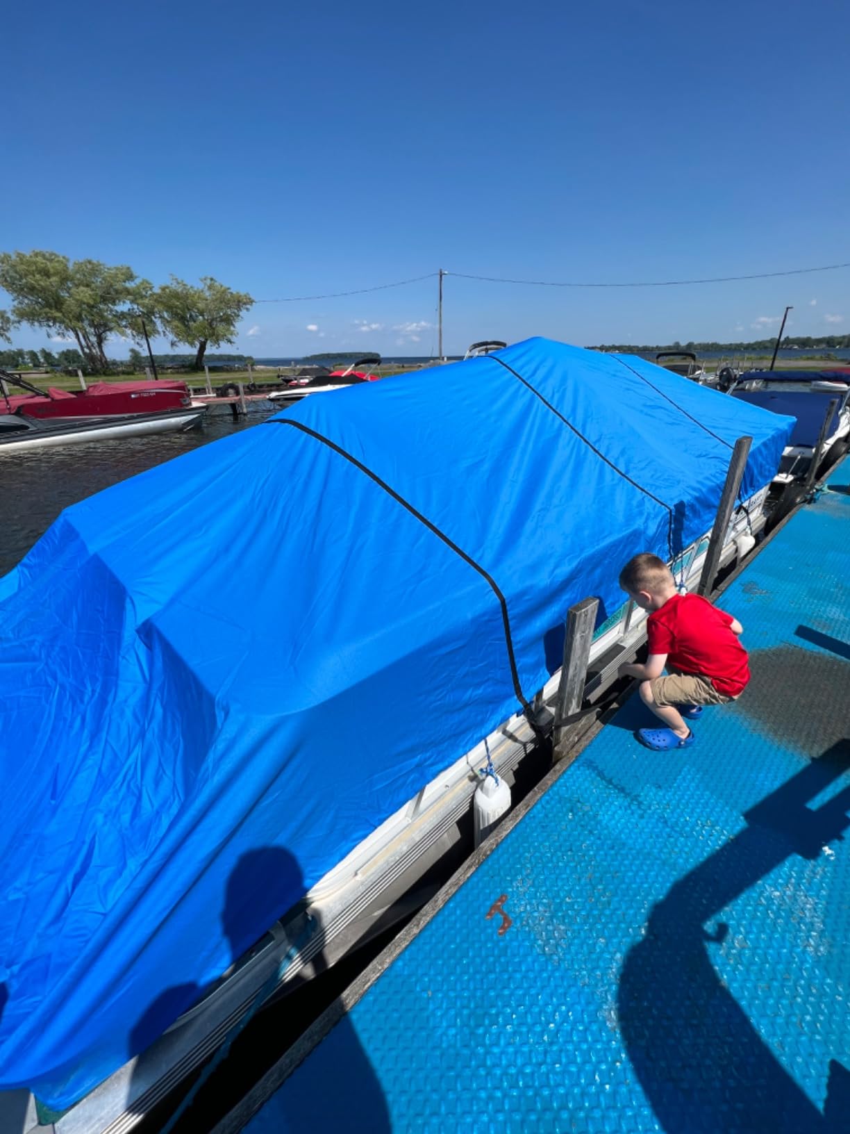 Budge Premium Waterproof Pontoon Boat Cover, Fits Boats 20-24 ft Long | 1200D Marine-grade Waterproof, UV-resistant Polyester with Vents, Reinforced Seams, Straps & Buckles, Blue customer photo 1
