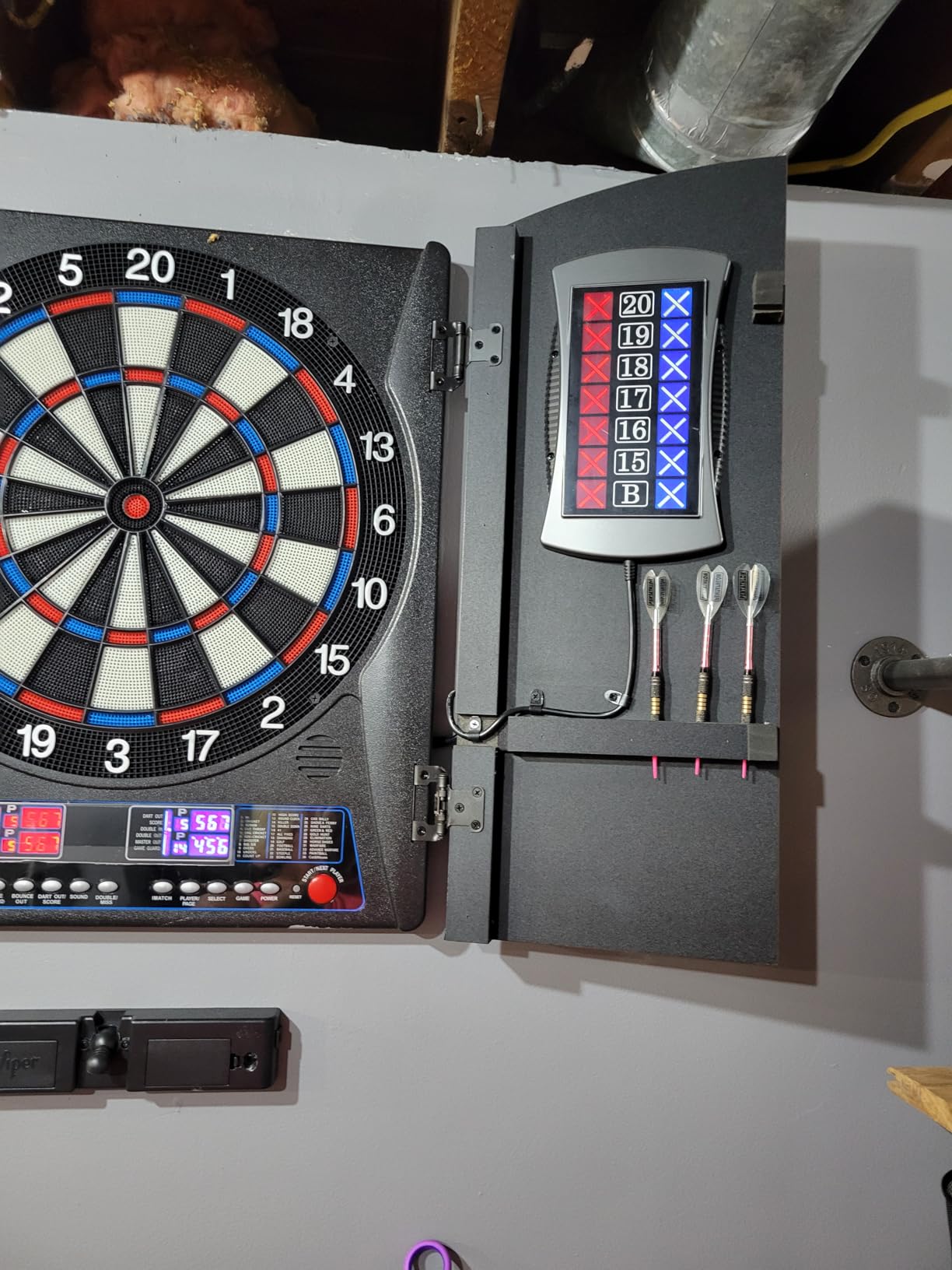 Fat Cat Mercury Electronic Soft Tip Dartboard with Cabinet, 13.5 in Target, 28 Games, 6 Darts Included, Black customer photo 2
