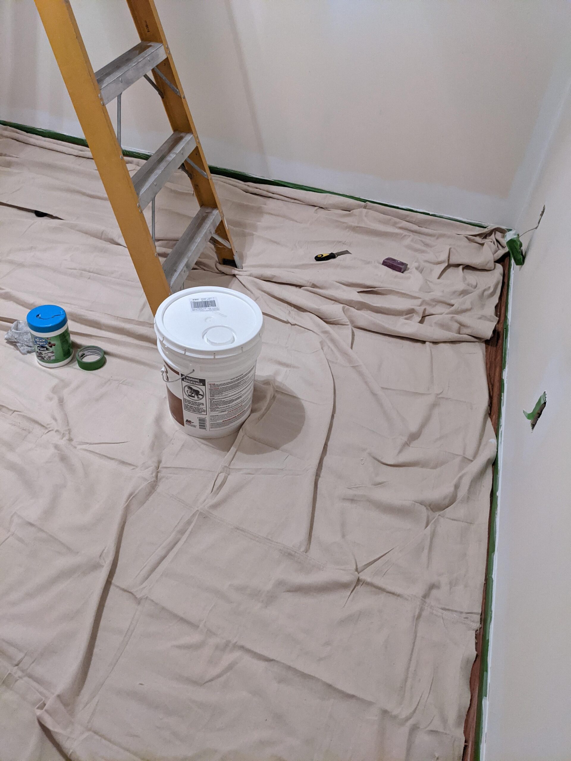 Trimaco SuperTuff 10 oz thick Heavyweight Canvas Drop Cloth, 4-feet x 5-feet customer photo 1