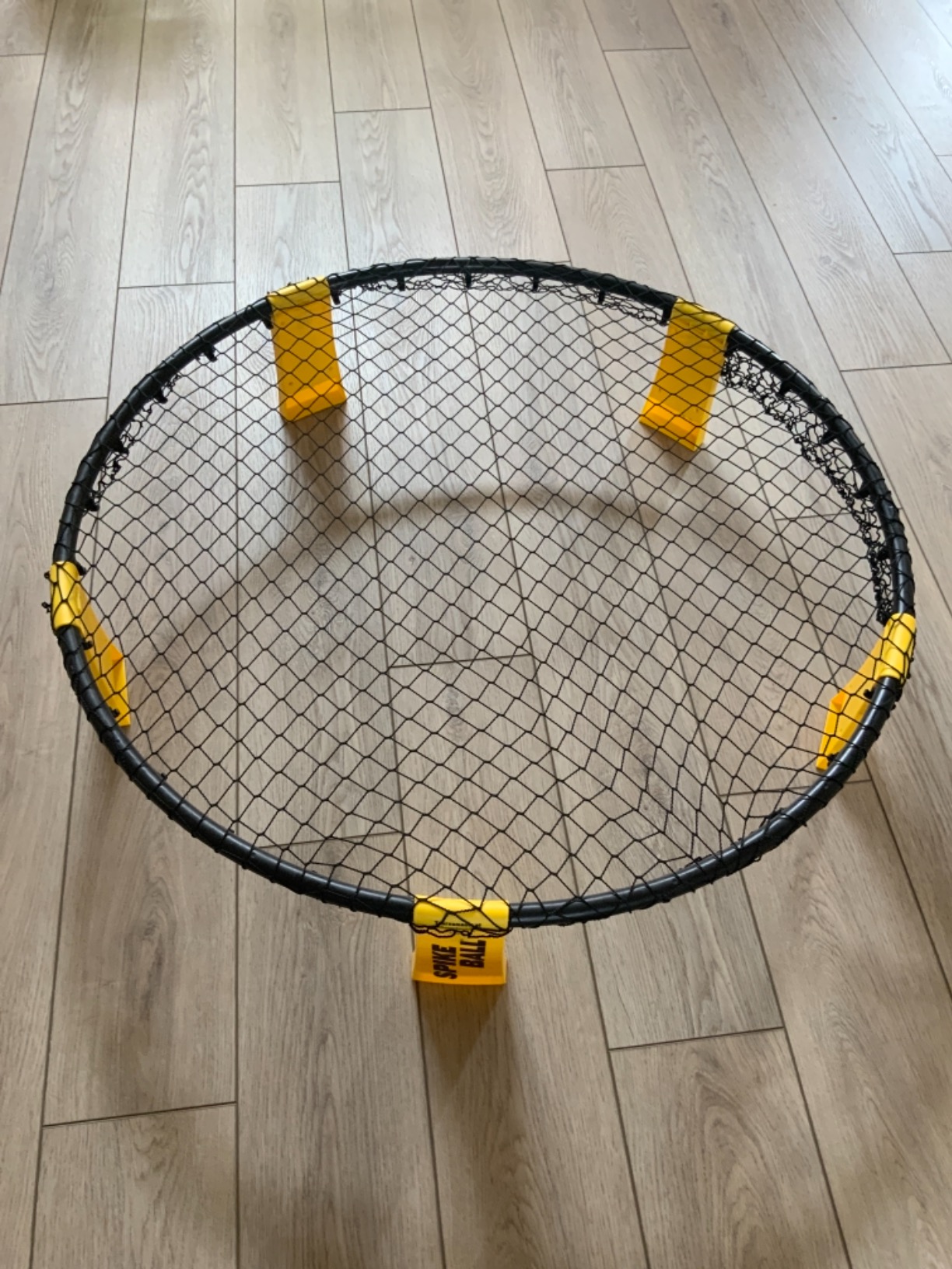 Spikeball The Original Kit 1-Ball Game Set - Outdoor, Yard & Camping Games - Includes Ball, Net, Drawstring Bag & Rulebook Set customer photo 1