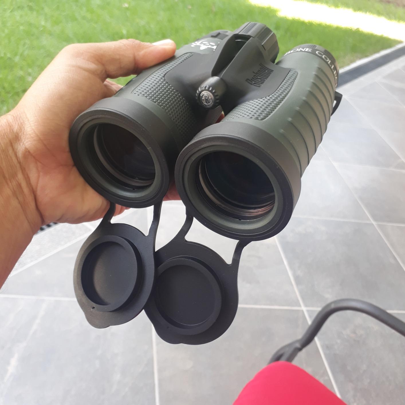 Bushnell Binocular Bundle: Trophy XLT 10x42 Binoculars (Bone Collector Edition) + Deluxe Binocular Harness customer photo 2