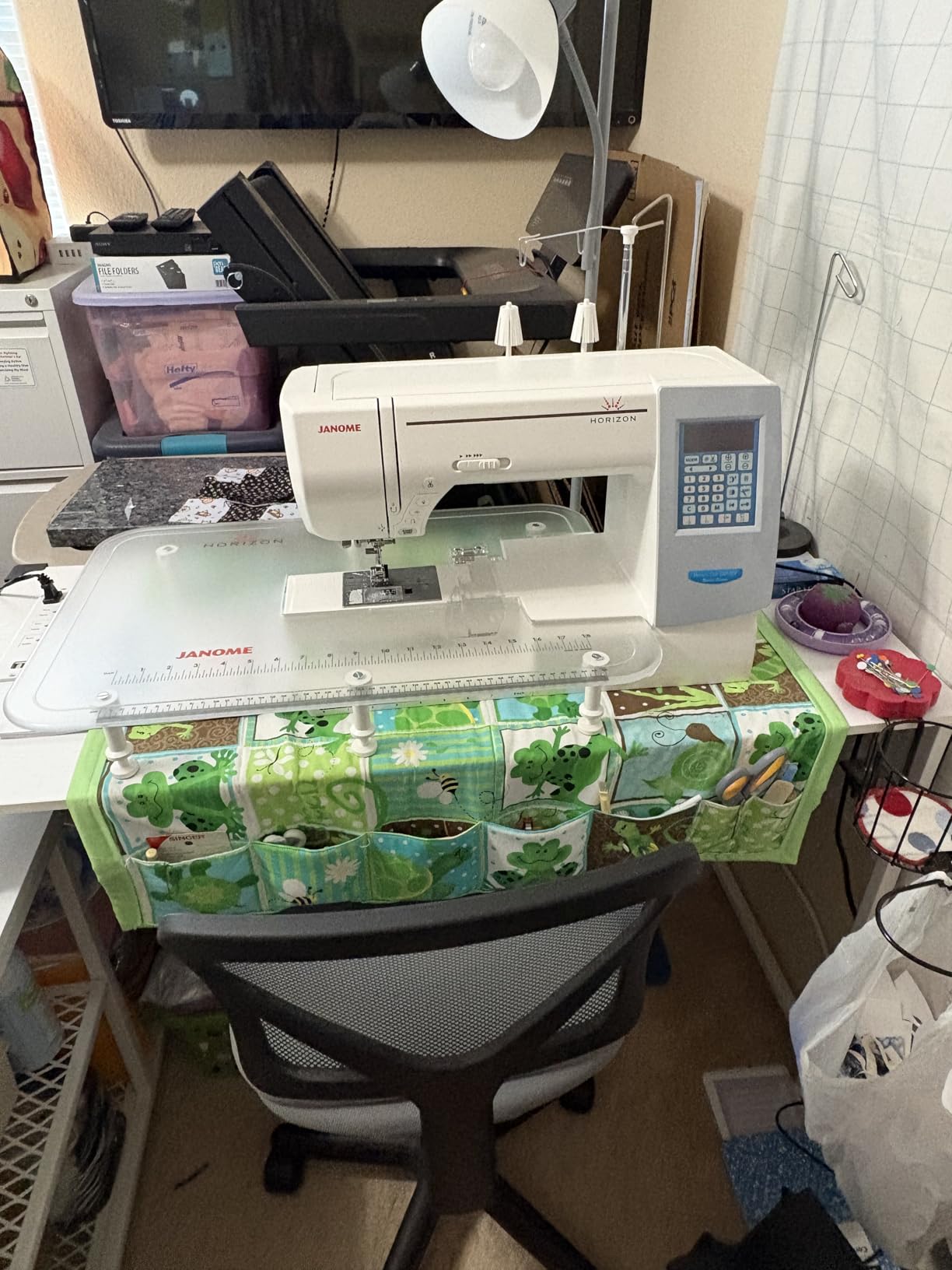 Janome Memory Craft Horizon 8200QCP Special Edition With Exclusive Bundle customer photo 2