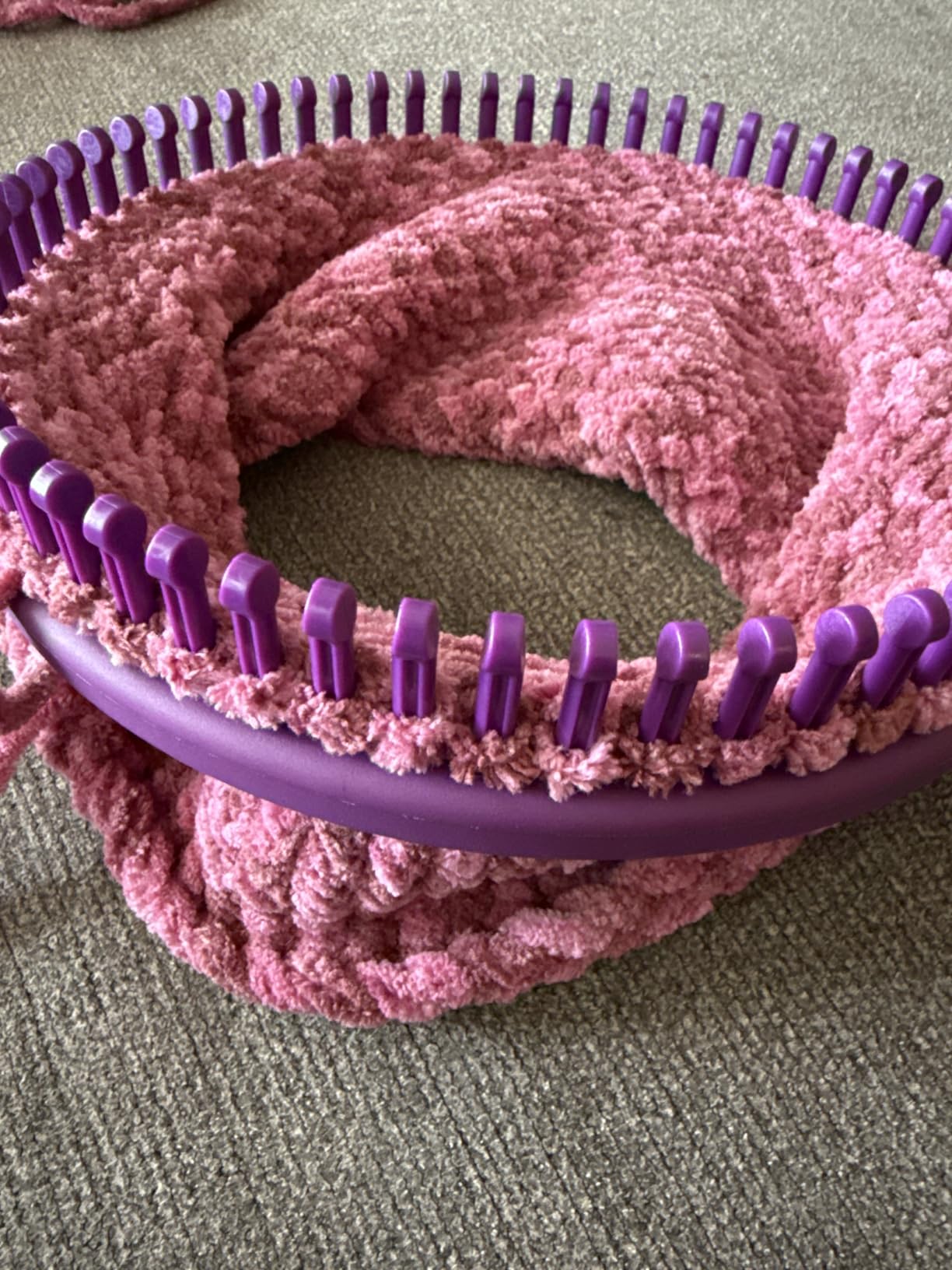 Authentic Knitting Board ' Premium' Round Loom Set, 3/8