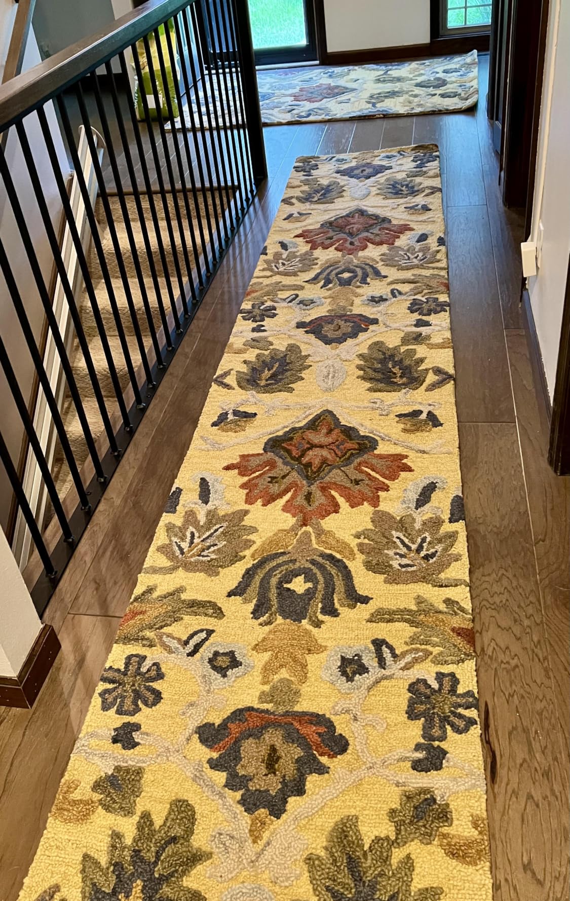 SAFAVIEH Blossom Collection 4' x 6' Green/Multi BLM402B Handmade Premium Wool Area Rug customer photo 1