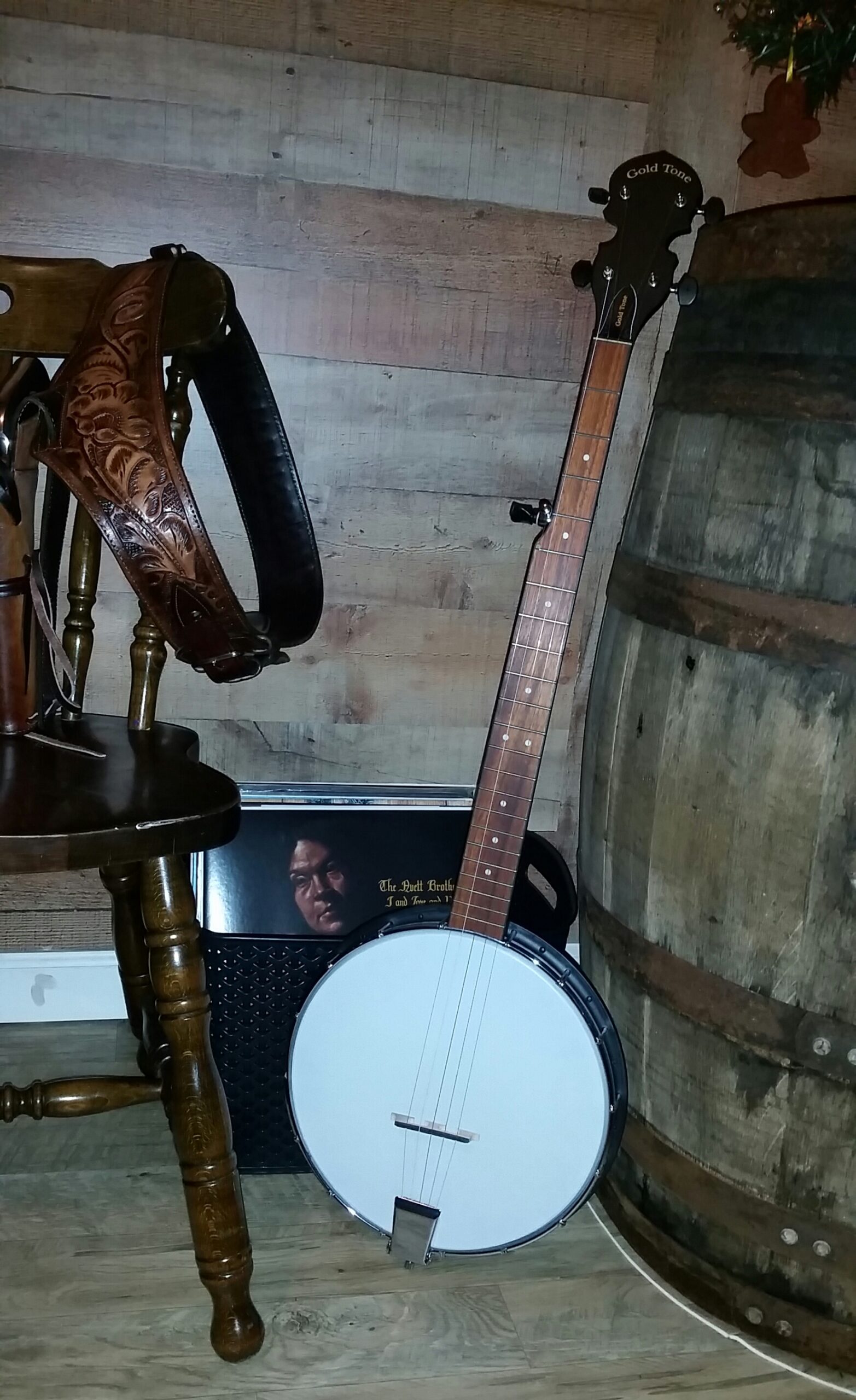 Gold Tone AC-1: 5-String Beginner Banjo, Full Size with Gig-Bag, Bluegrass or Clawhammer | 11 Composite Rim and Remo Lc Head, 26-3/16 Scale, Zeroglide Nut, Nato Neck, Rosewood Fingerboard, Gig Bag Included customer photo 1