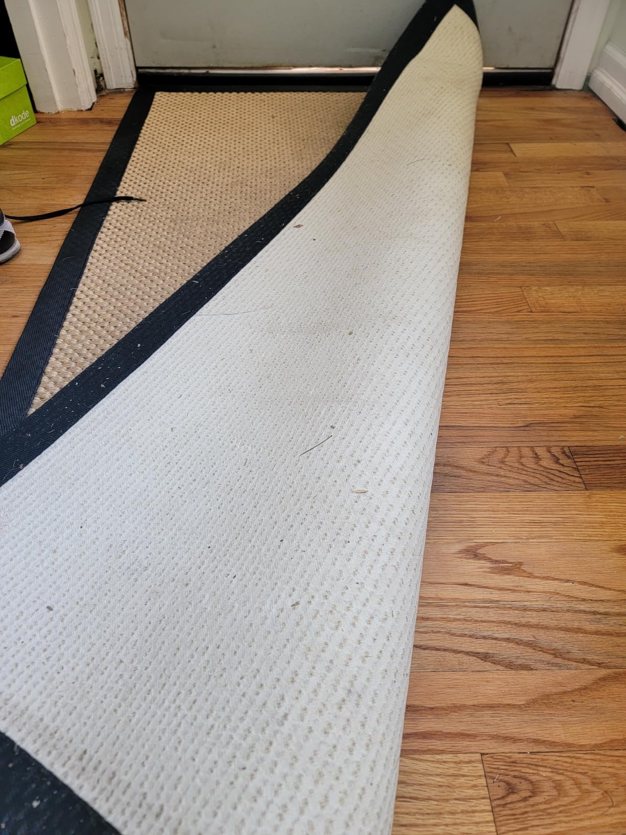 SAFAVIEH Area Rug 8x10 - Natural Fiber Collection - Large - Maize & Linen Color, Sisal, Woven Design with Border (NF141B) customer photo 2