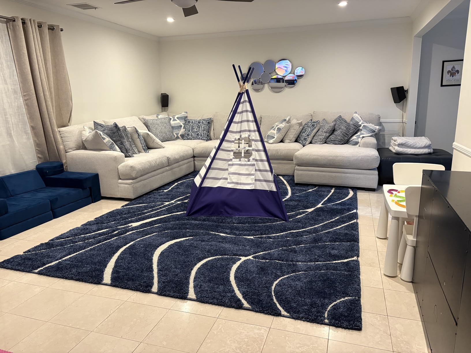 SAFAVIEH Florida Shag Collection Area Rug - 6' x 9', Cream & Beige, Non-Shedding & Easy Care, 1.2-inch Thick Ideal for High Traffic Areas in Living Room, Bedroom (SG471-1113) customer photo 2