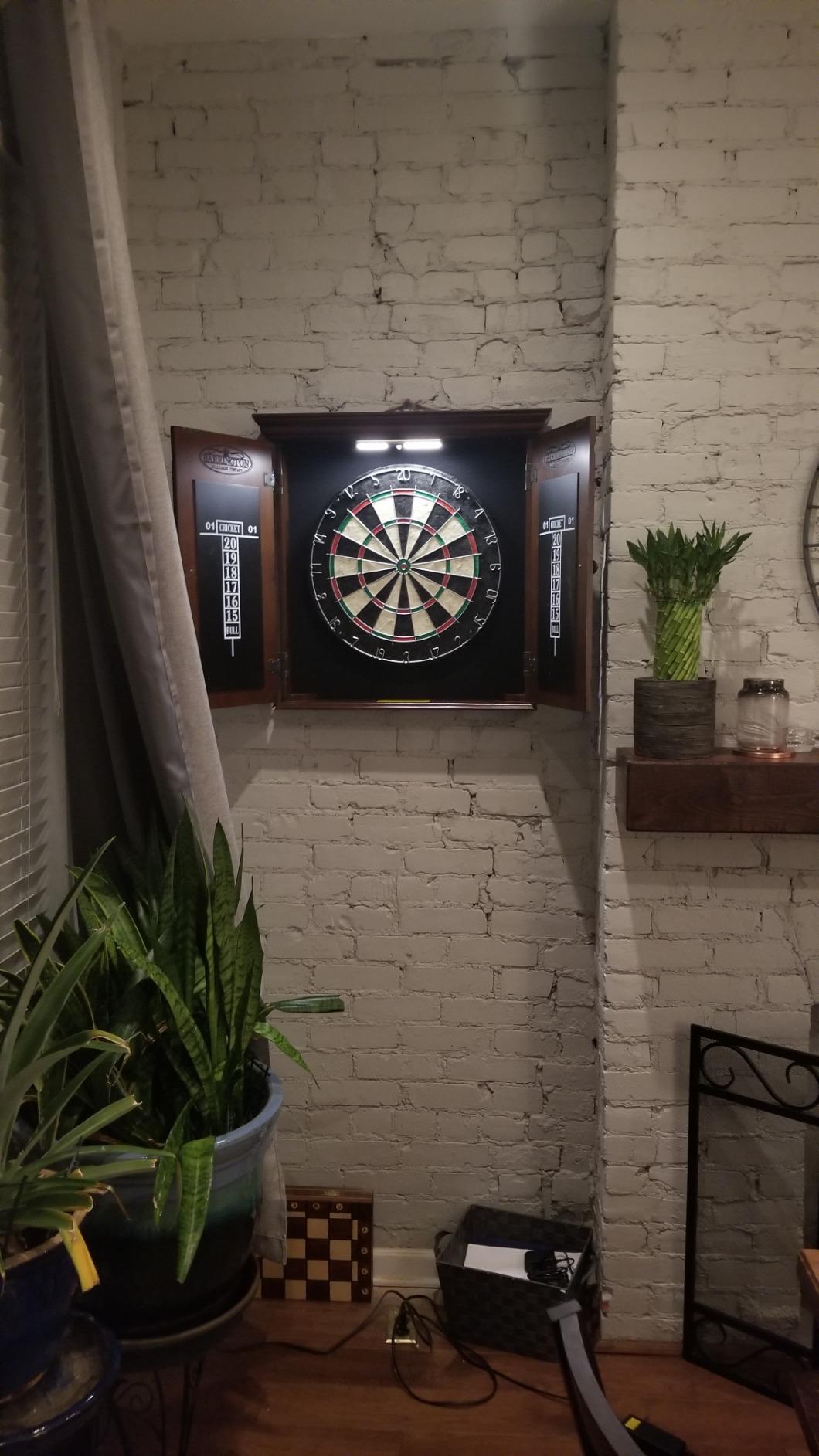 Barrington Chatham Bristle Dartboard, Cabinet Style, Pre-Assembled customer photo 1