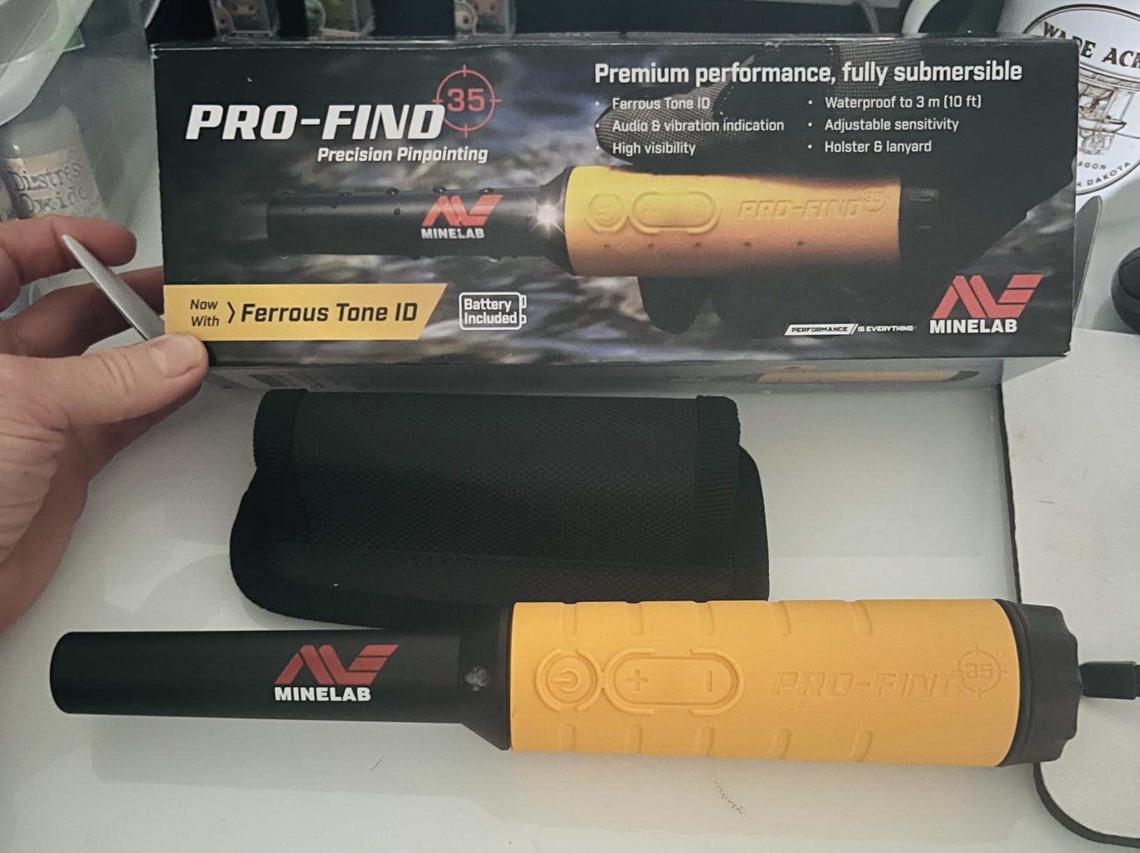Minelab PRO-FIND 15 Waterproof Pinpointer Metal Detector for Adults with Audio Indication (Holster Included) customer photo 1