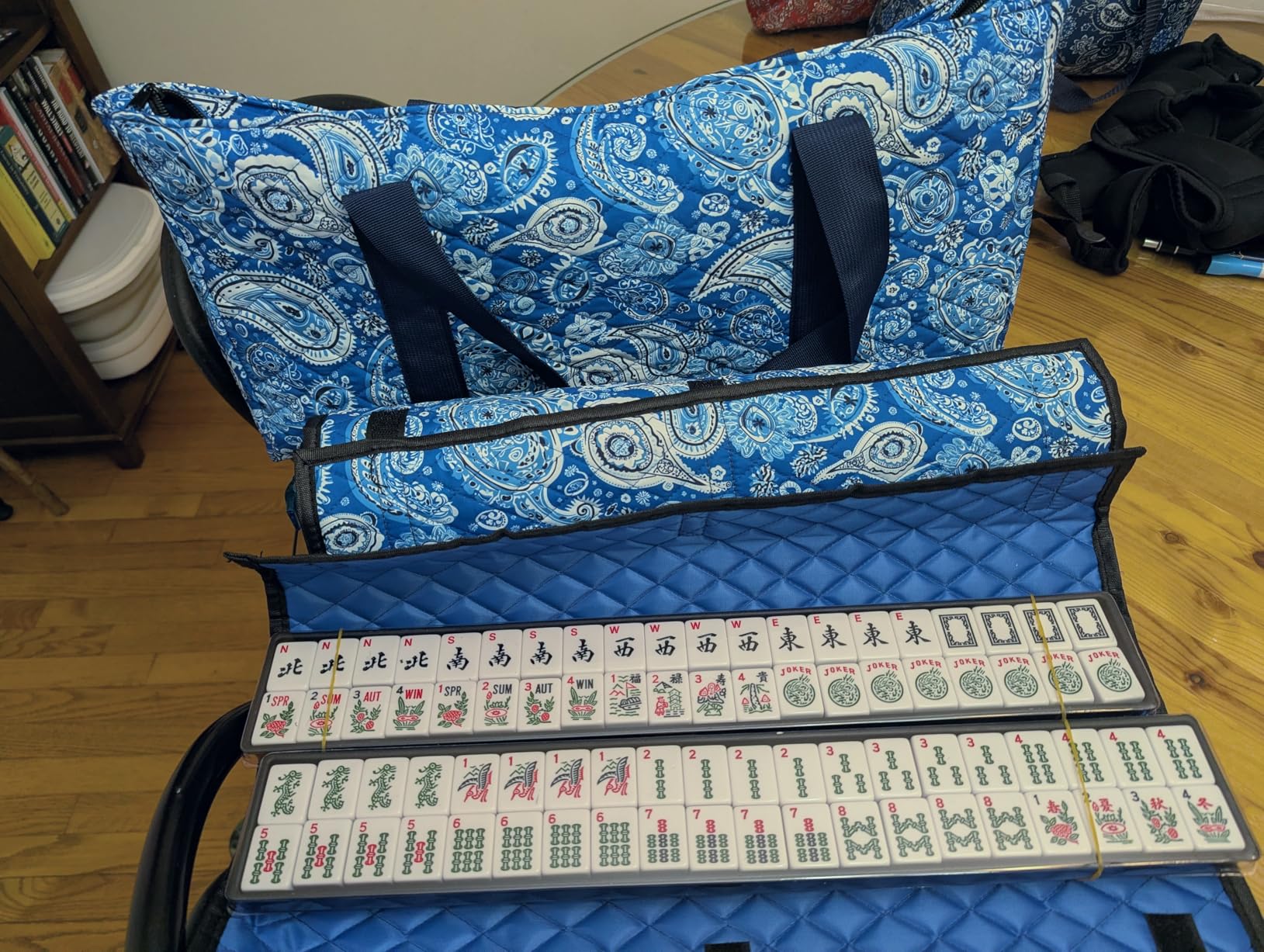Nova Microdermabrasion American Mahjong Mah Jongg Set 166 Tiles 4 All-in-One Color Rack/Pushers Red Soft Bag customer photo 2