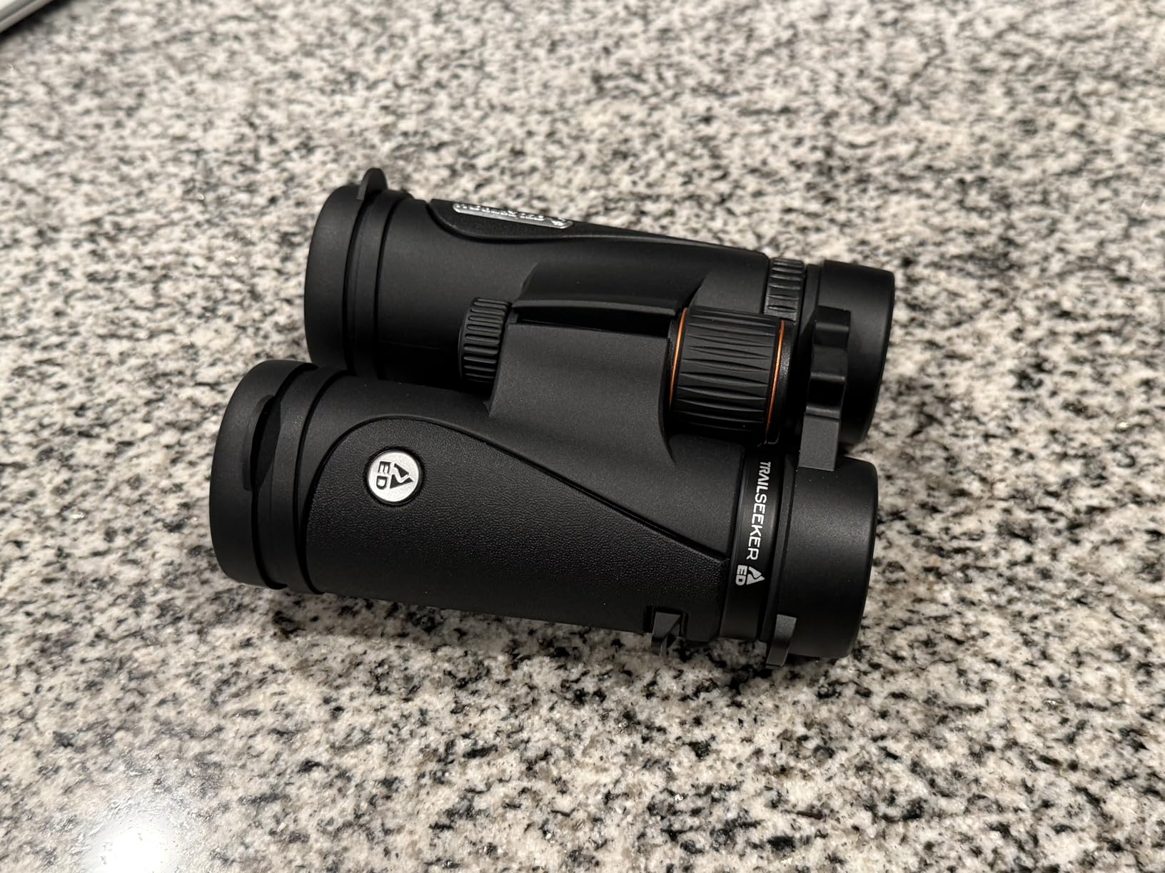 Celestron - TrailSeeker ED 8x42 Binoculars customer photo 2